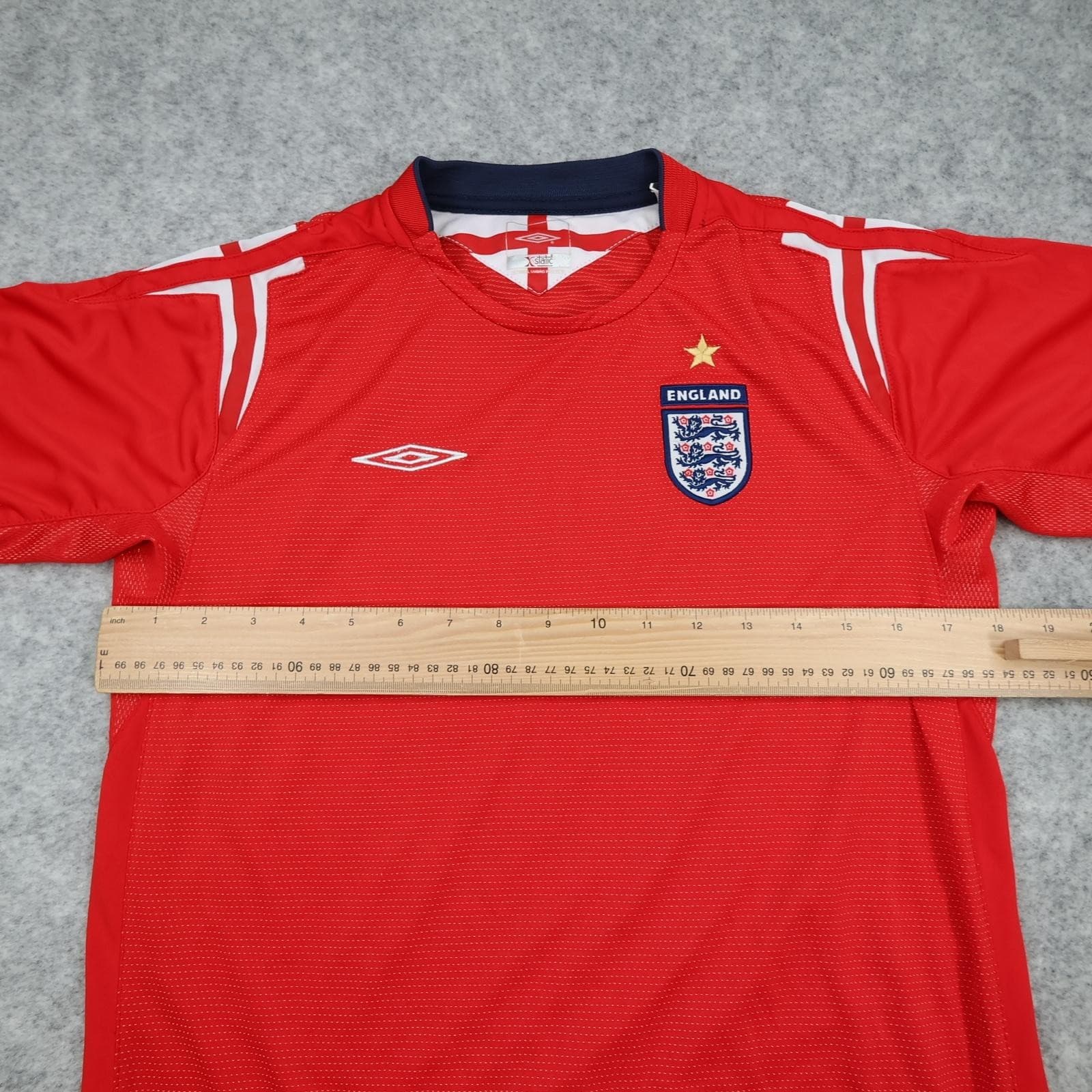 Vintage England Away Shirt Boys 13-14 Years Red 2004 2006 Football Umbro Jersey photo 10