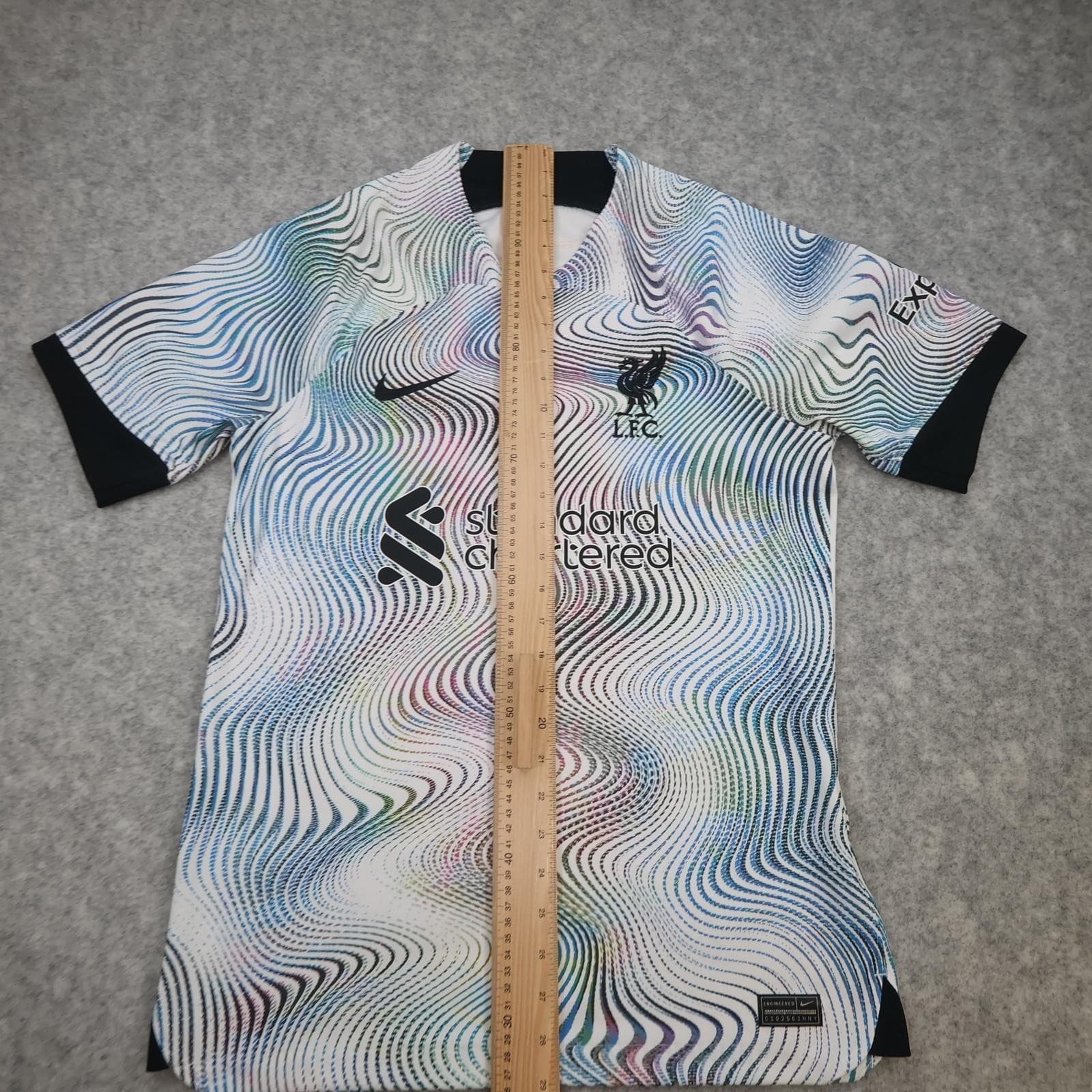 Liverpool Away Shirt Mens Medium Multi 2022 2023 Nike Standard Chartered photo 11
