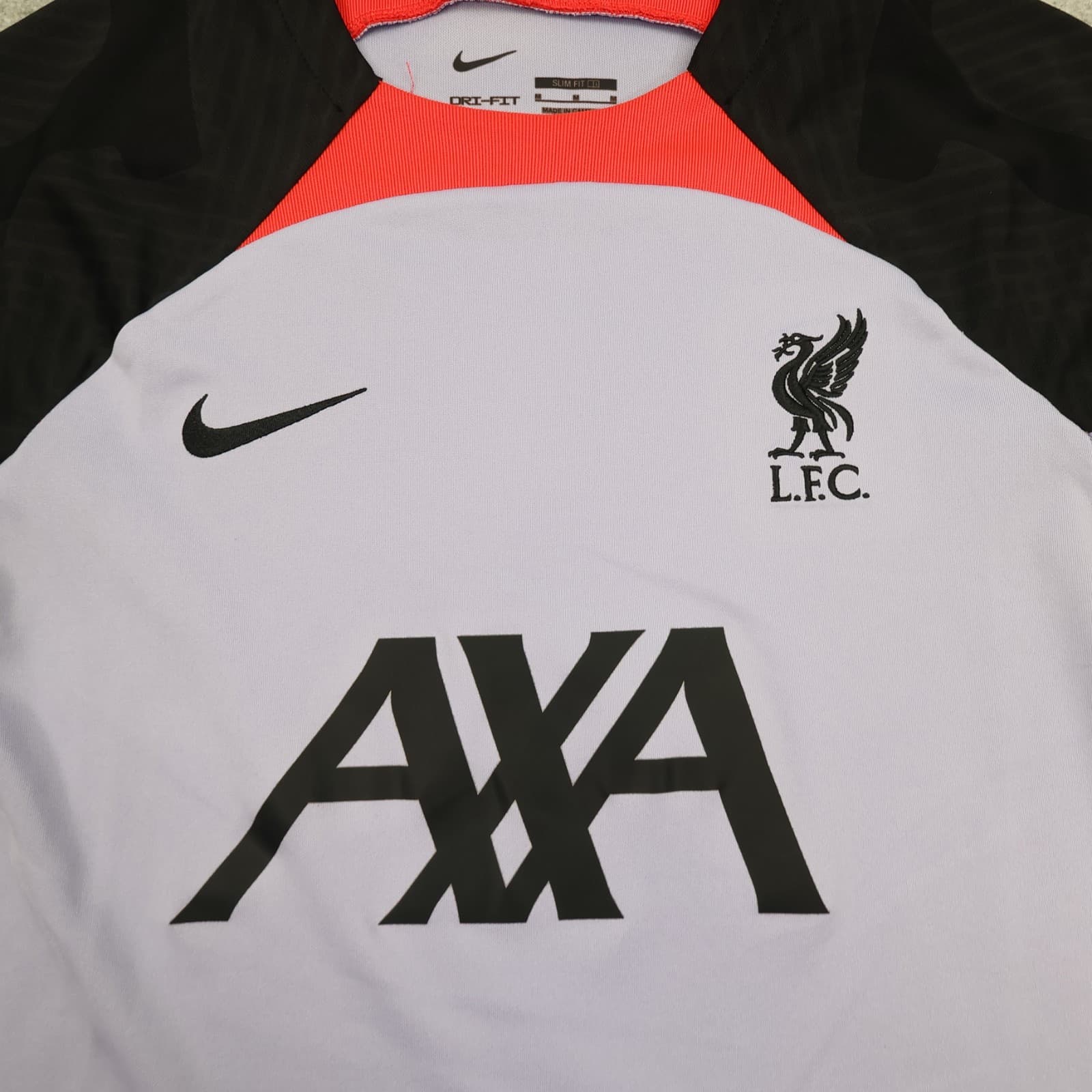 Liverpool Shirt Medium Purple Training Kit 2022 2023 Nike Soccer Jersey photo 3