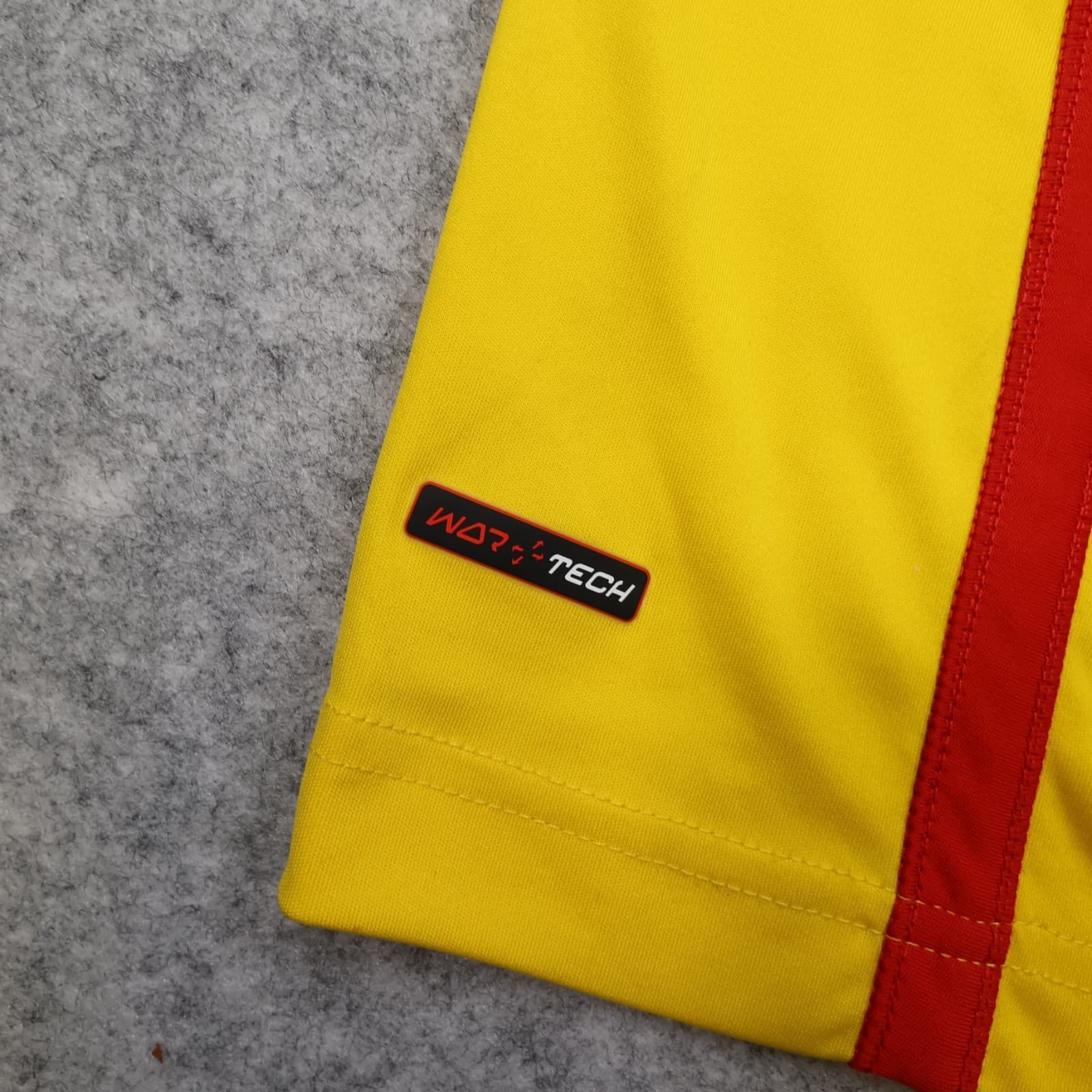Liverpool Shirt Large Yellow Away Kit 2014 2015 Warrior Soccer Jersey photo 4