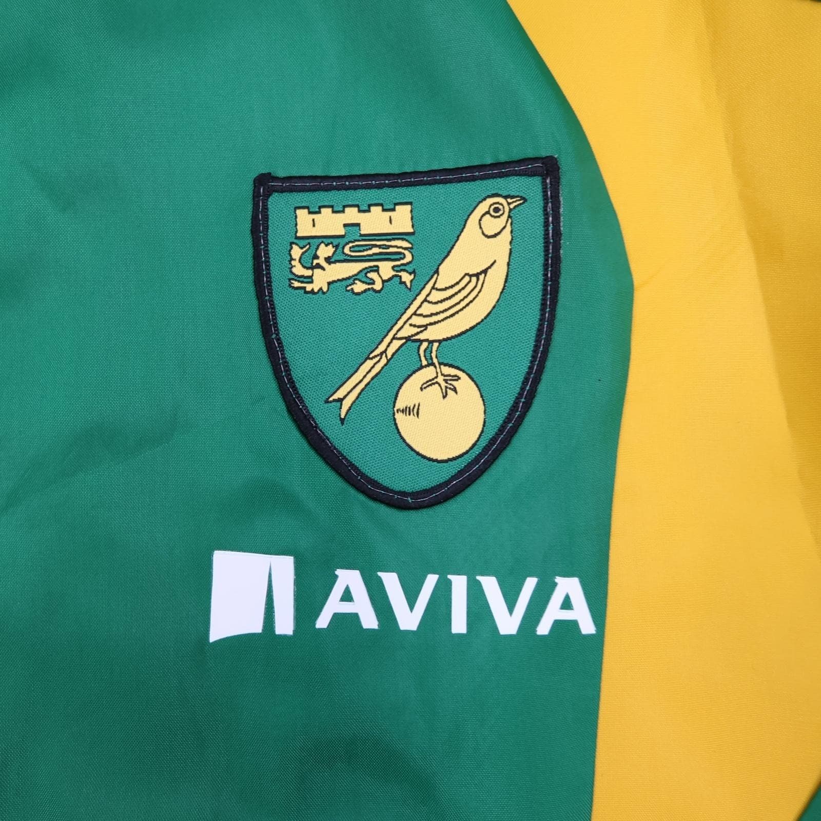 Norwich City Jacket Mens Small Green Yellow EFL Football Errea Aviva Training photo 2