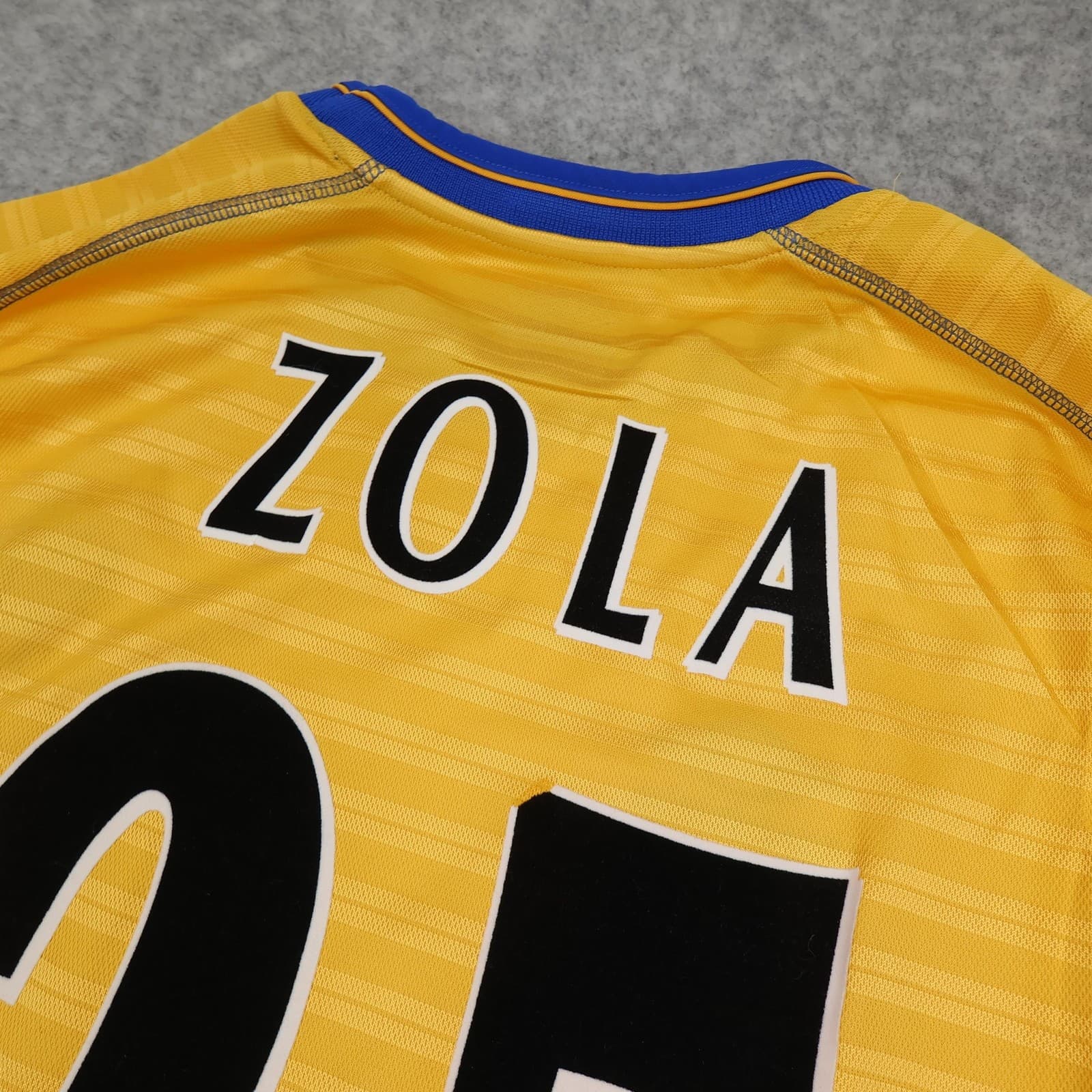 Vintage Chelsea Shirt Mens XL Yellow Away Umbro Zola 2000 2001 Soccer Jersey photo 8