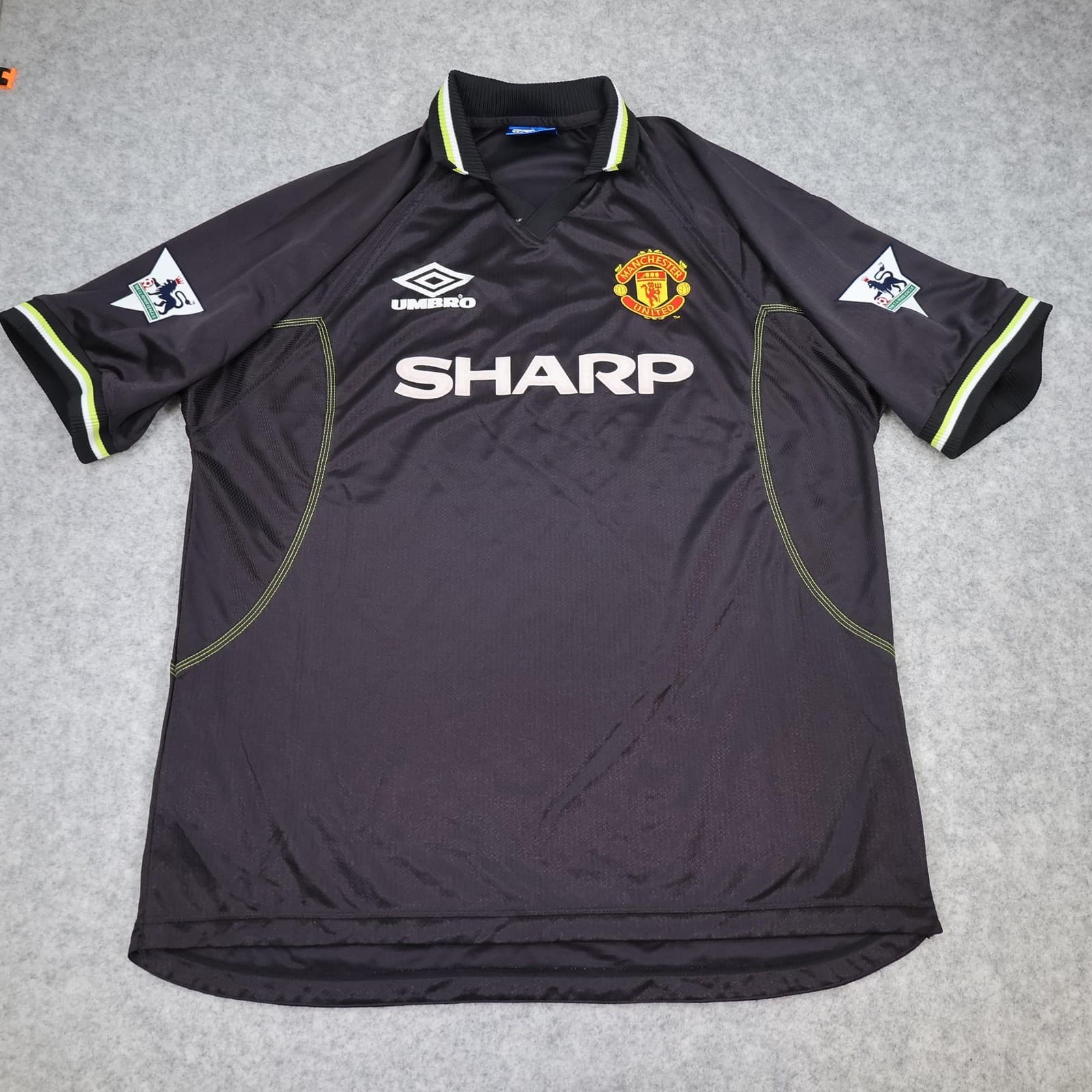 Vintage Manchester United Shirt 2XL Black Away Umbro 1998 1999 Keane Jersey photo 2