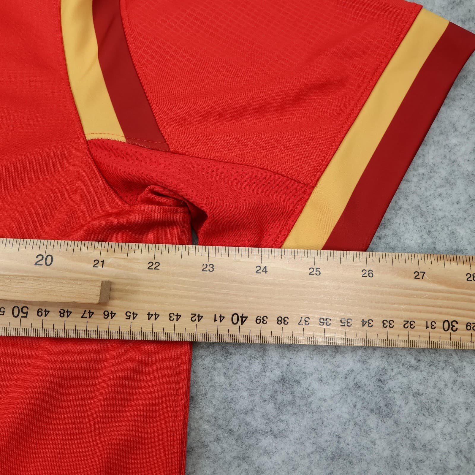 Wales Rugby Shirt Mens XL Red Rugby Union Under Armour Admiral 2016 Jersey photo 11