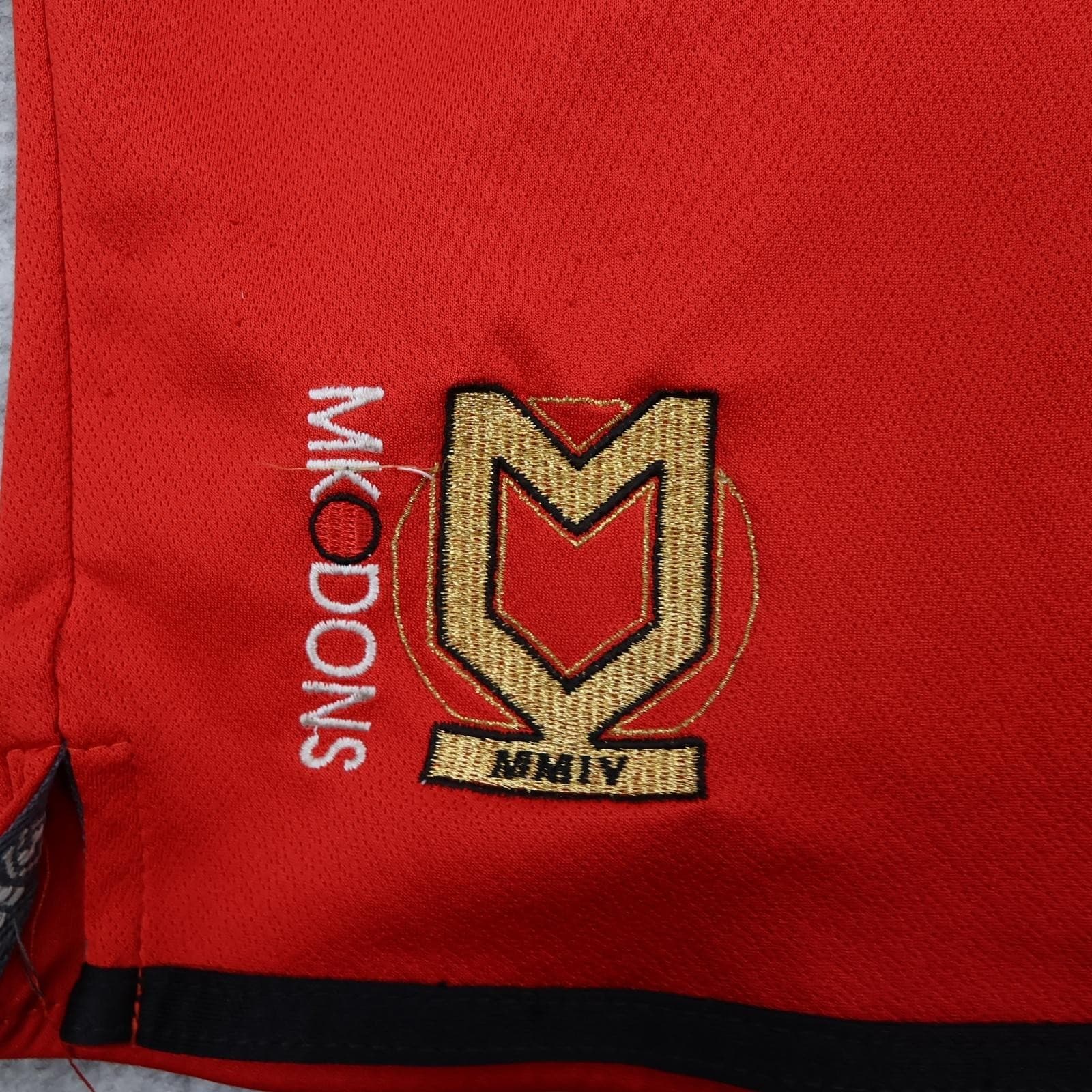 Milton Keynes Dons Shirt Youth XXS Red Away Football Errea Kit Shorts Set photo 2
