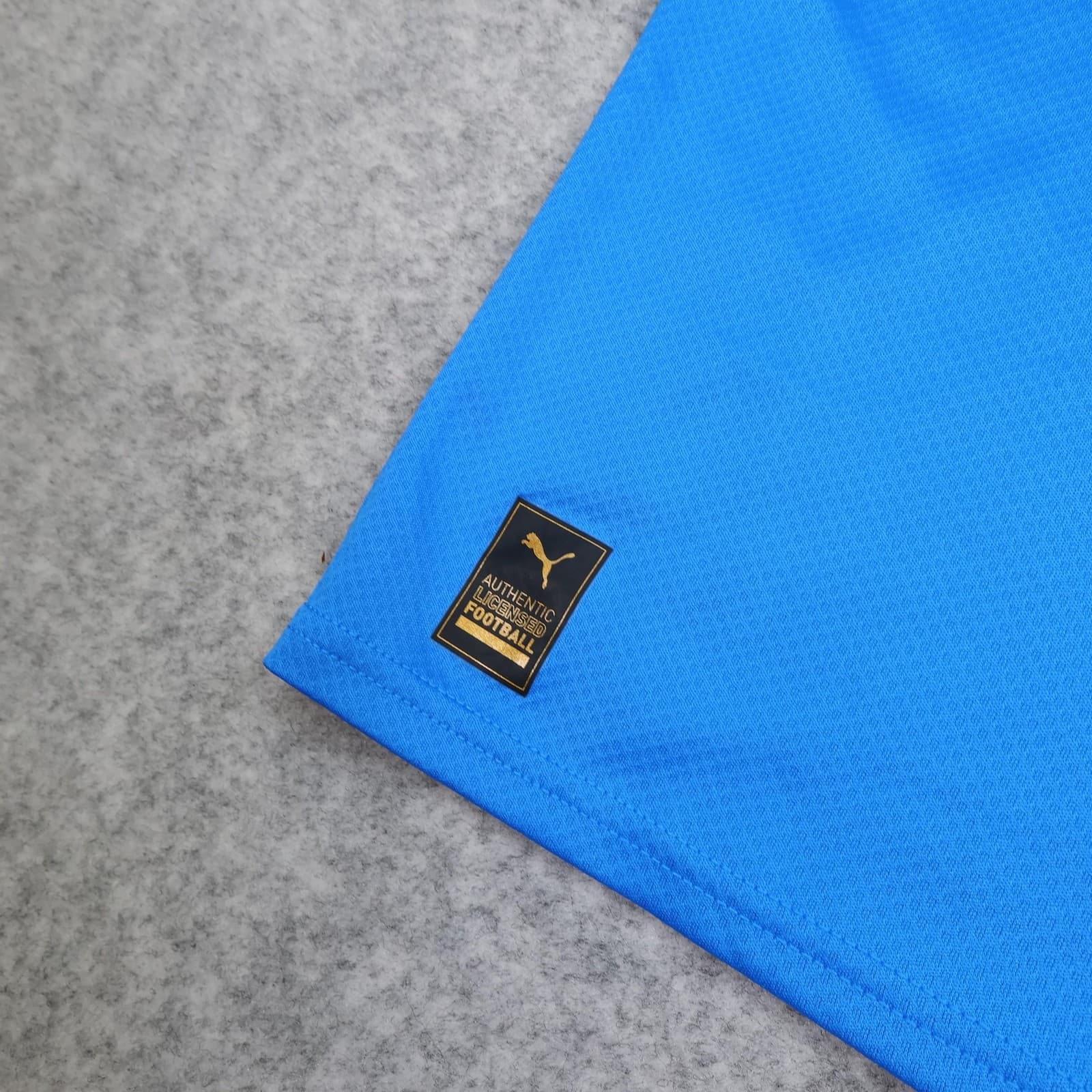 Italy Home Shirt Mens Medium Blue 2022 2023 Football Puma Soccer Jersey photo 6