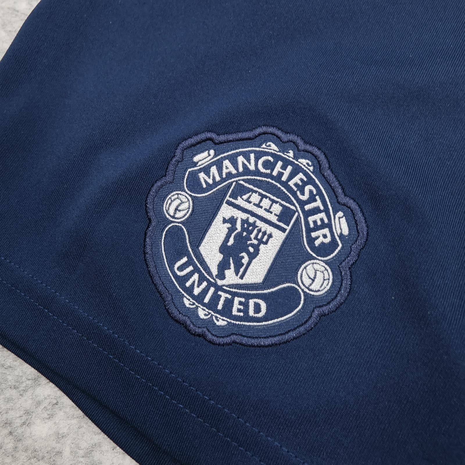 Manchester United Shorts Mens Small Navy Blue Away 2024 2025 Football Adidas photo 5
