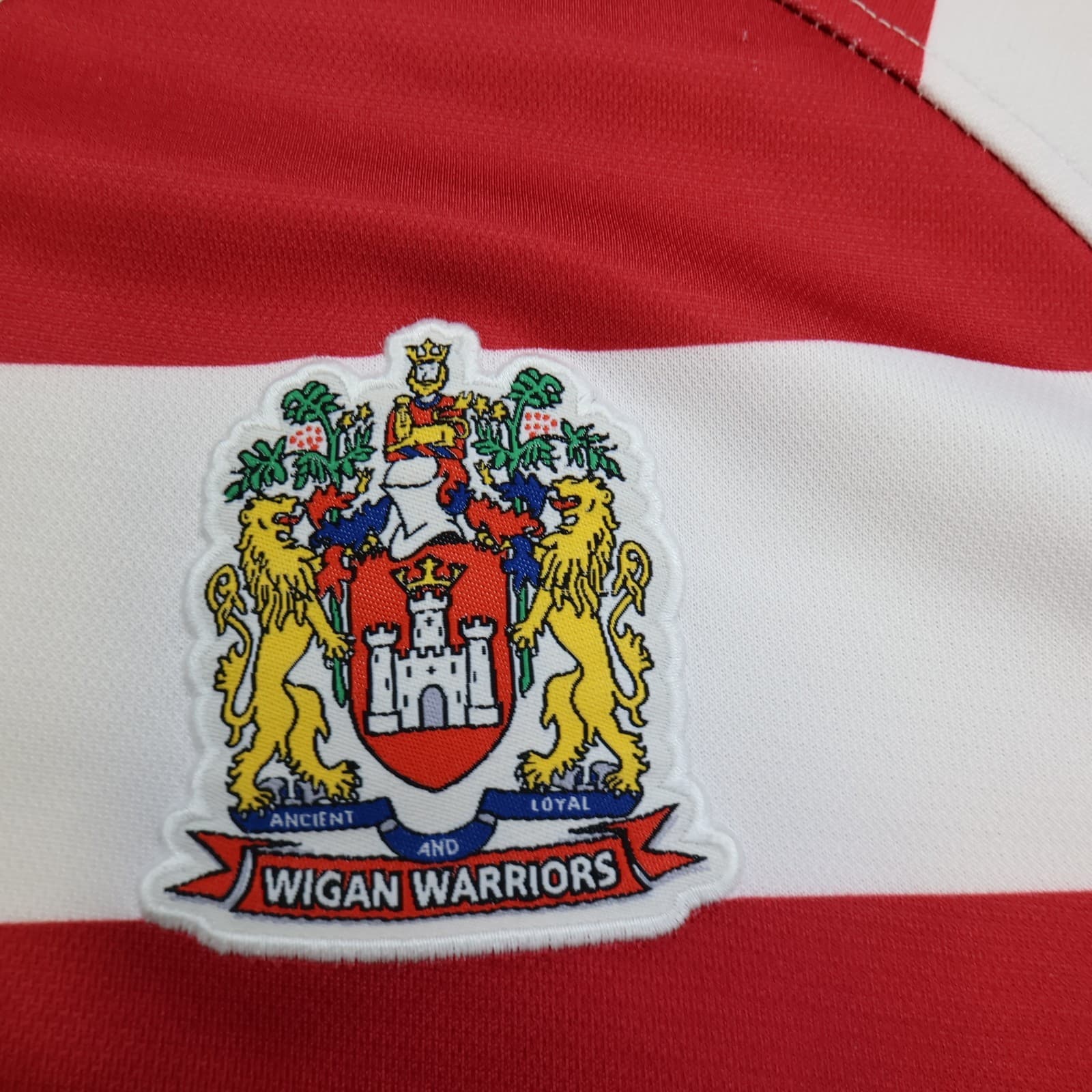Wigan Warriors Rugby Shirt Large Red Striped Jersey 2012 2013 ISC 44" photo 6