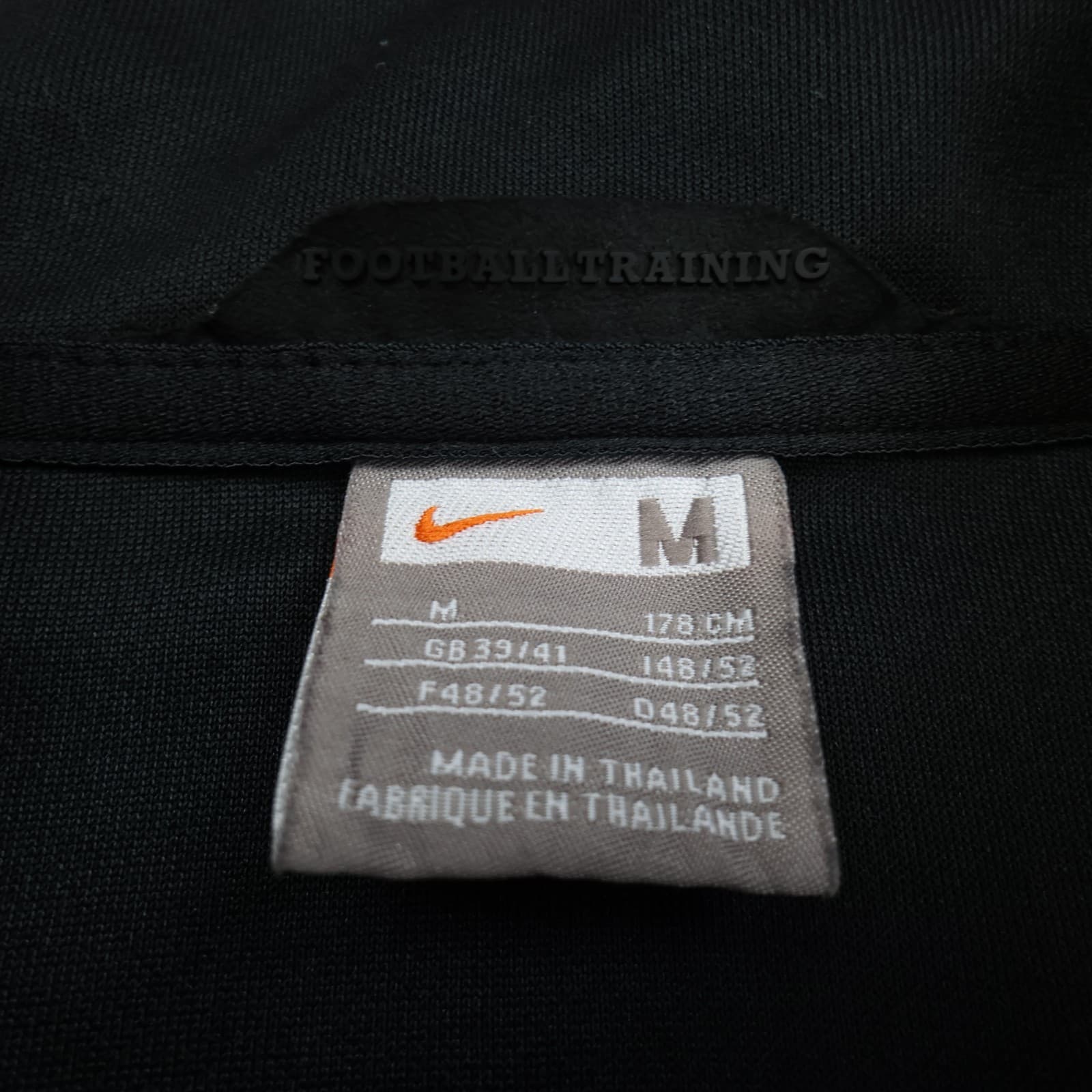 Manchester United Tracksuit Medium Black Training Jacket Top Nike 2009 2010 AIG photo 6