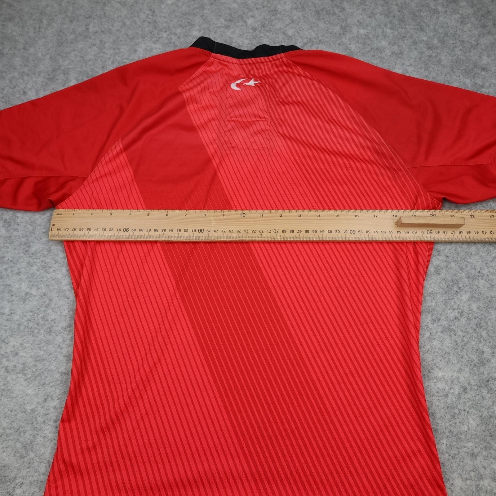 Saracens Rugby Shirt Mens Large Red Rugby Union Nike Allianz Jersey 2019 2020 photo 9