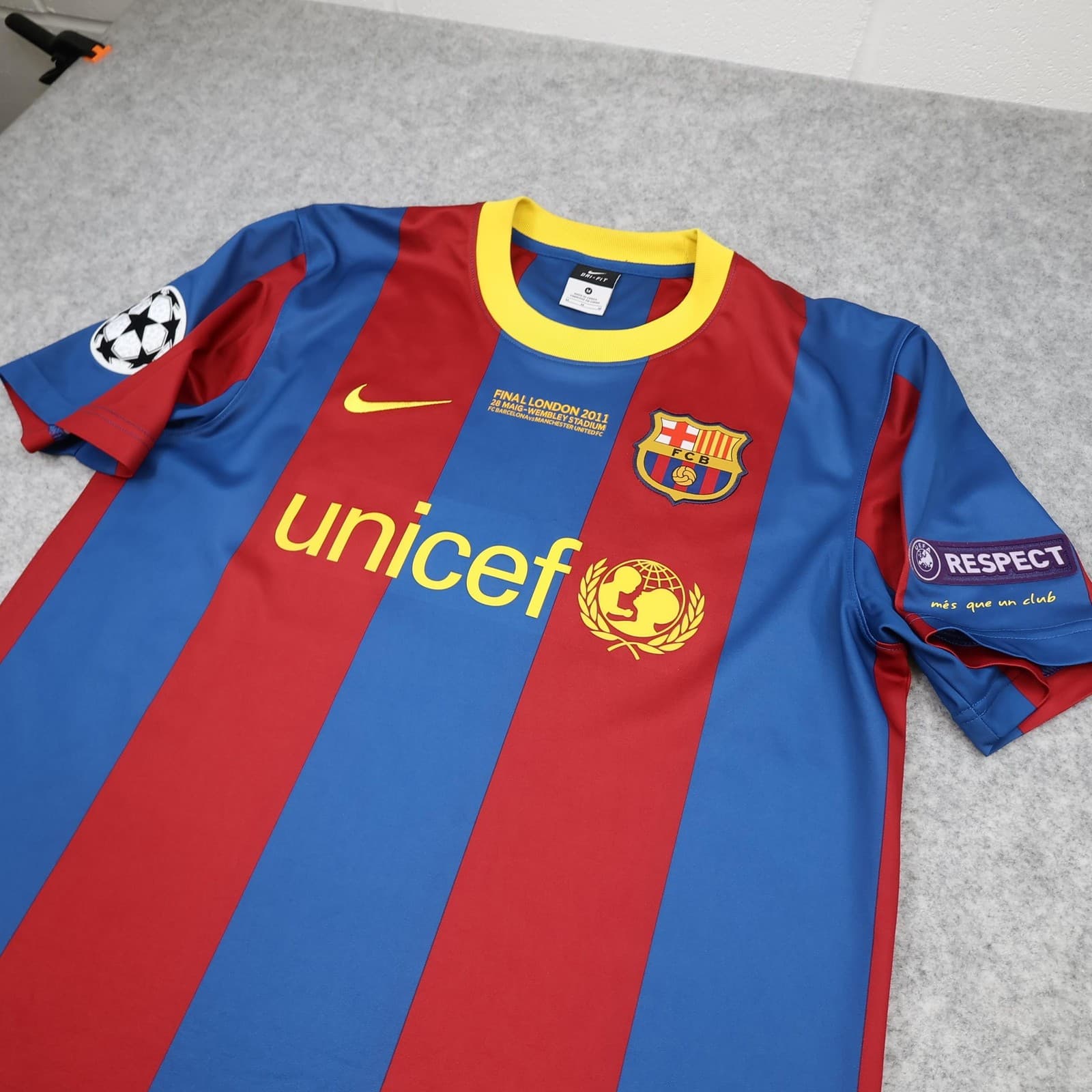 Barcelona Shirt Mens Medium Blue Home 2010 2011 Nike Messi 10 Soccer Jersey photo 9