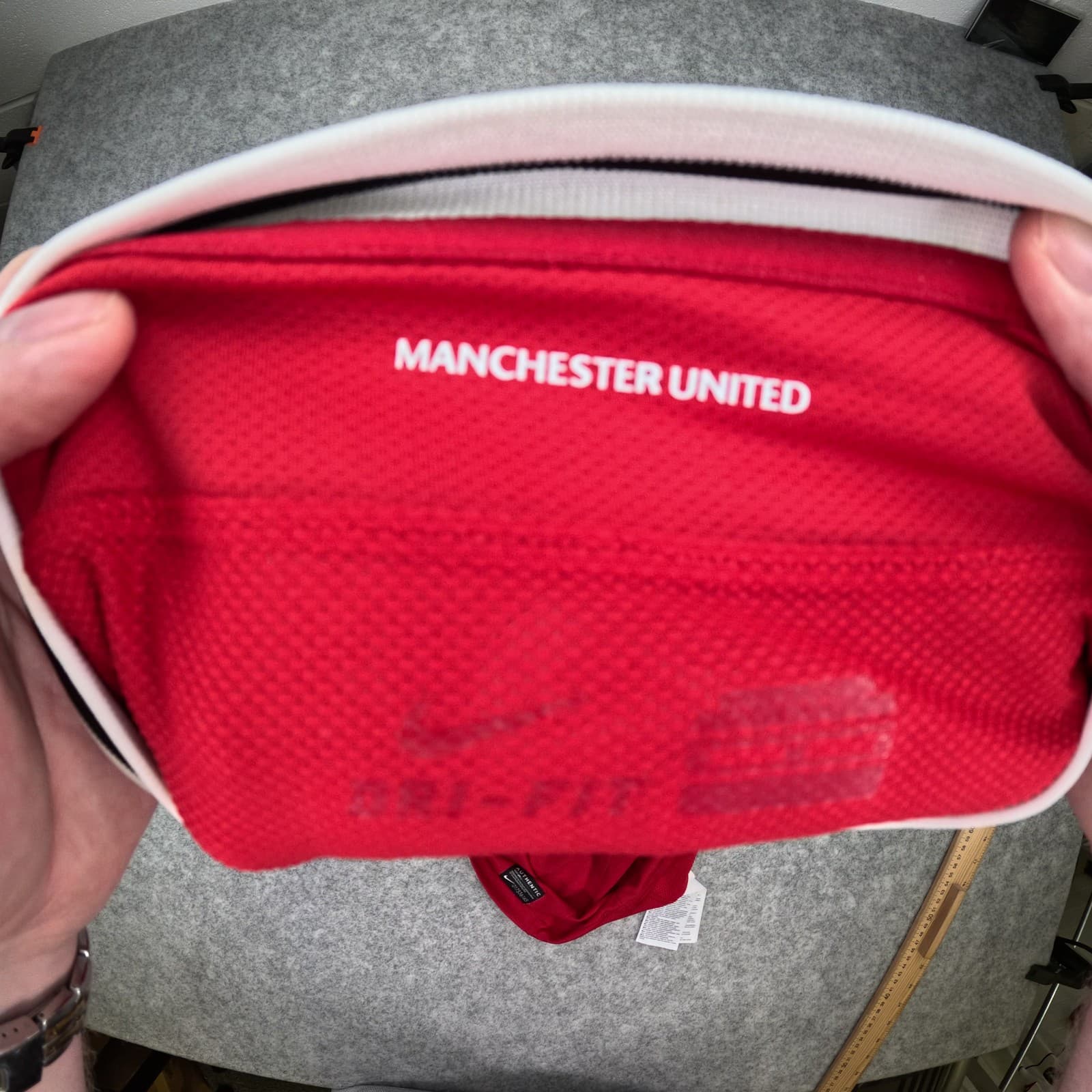 Manchester United Football Shirt Medium Red Home 2011 12 Nike Berbatov 9 Jersey photo 5