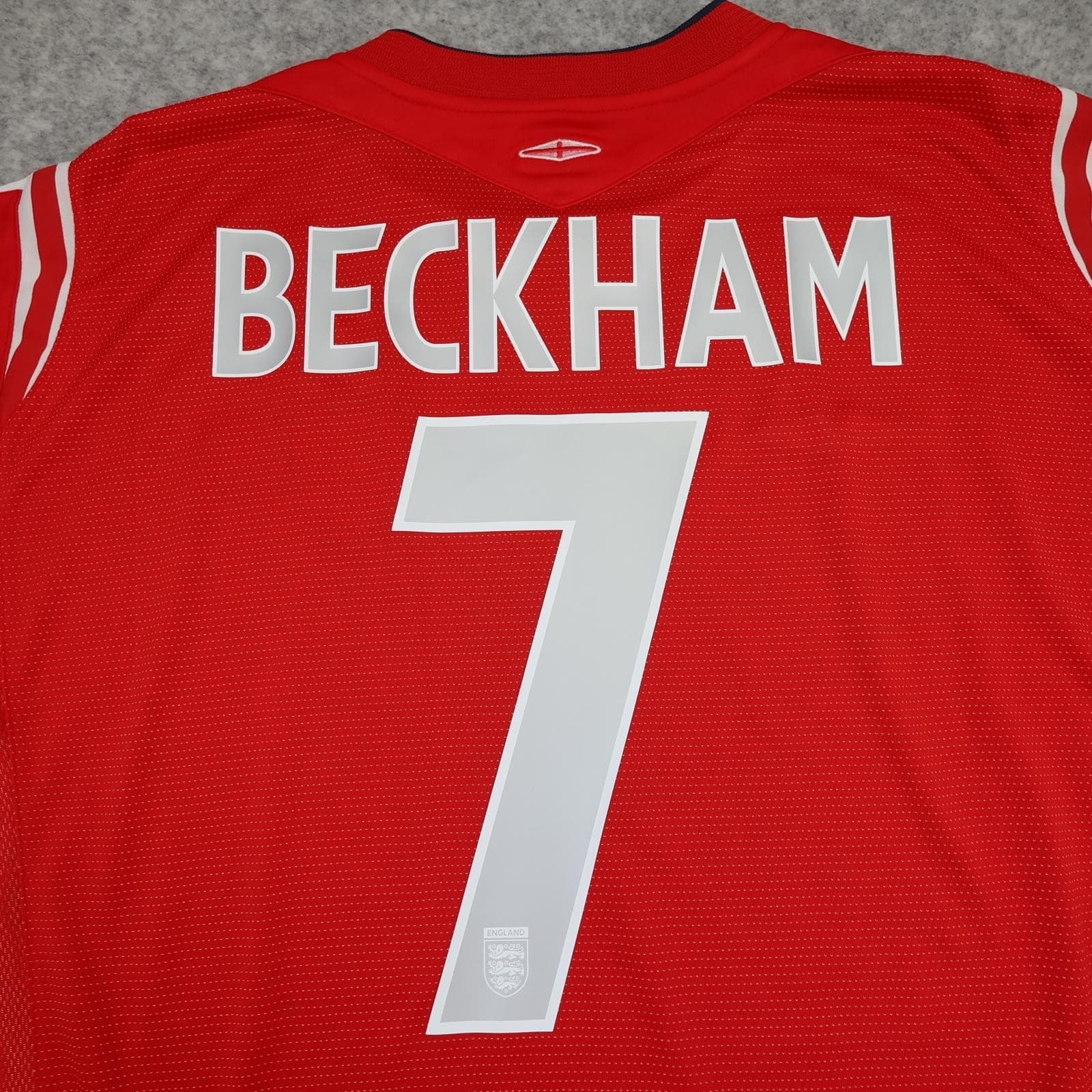 Vintage England Away Shirt Mens 2XL Red 2004 2006 Football Umbro Beckham photo 2