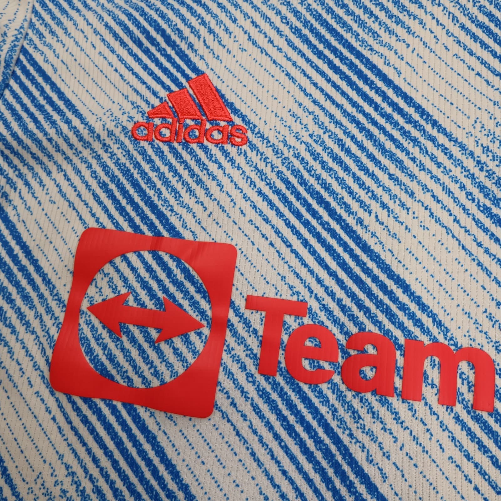 Manchester United Shirt Large Blue Away Kit 2021 2022 Adidas Soccer Jersey photo 4