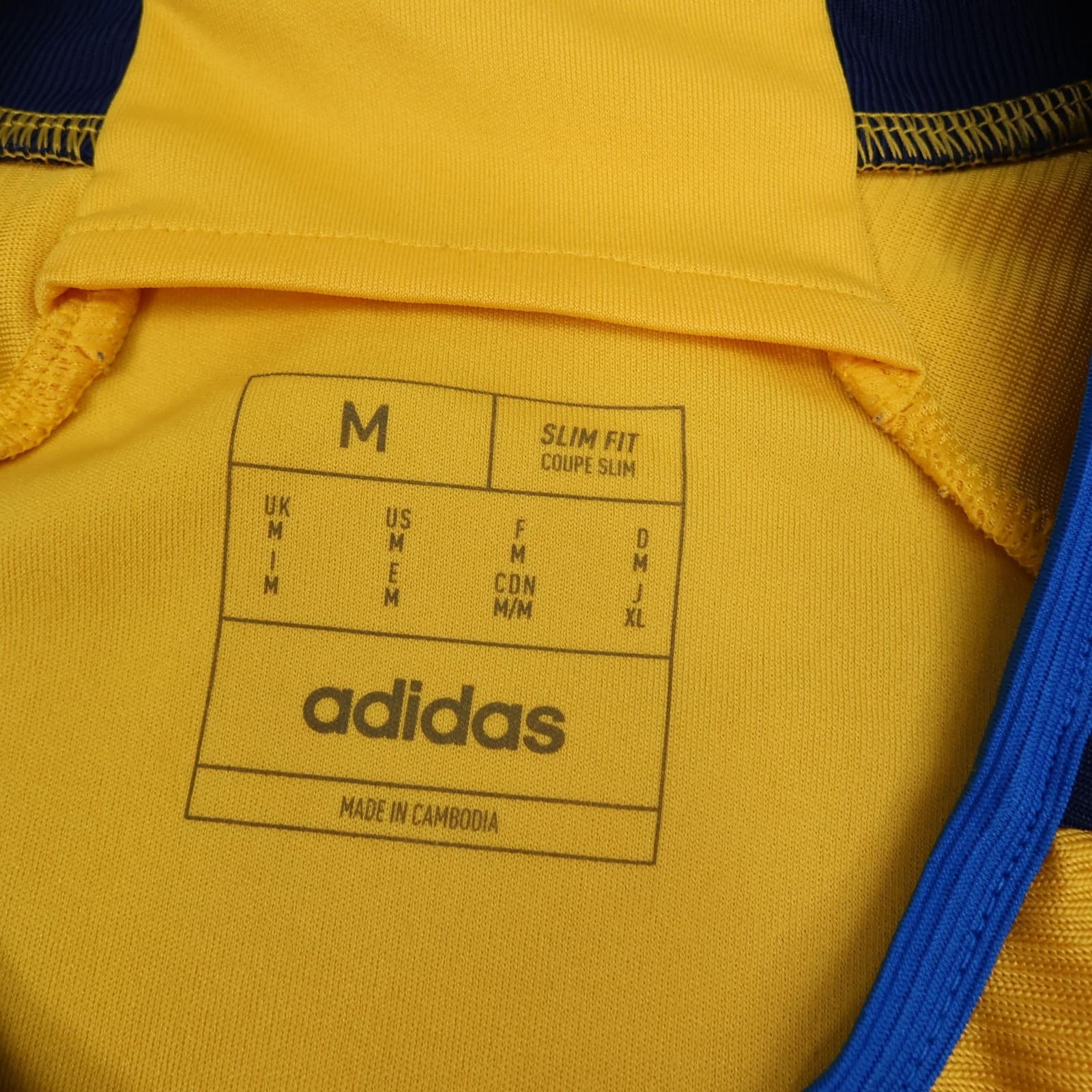 Sweden Home Shirt Mens Medium Yellow 2022 2023 Football Adidas Jersey photo 4