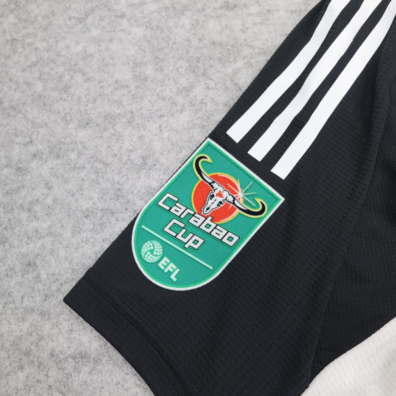 Newcastle United Shirt Medium White Home Kit 2024 2025 Adidas Jersey Guimarães photo 14