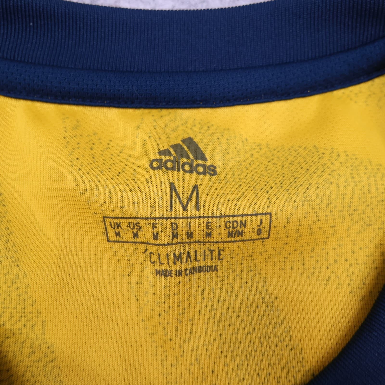 Arsenal Shirt Medium Yellow Away Kit 2019 2020 Adidas Soccer Jersey photo 6