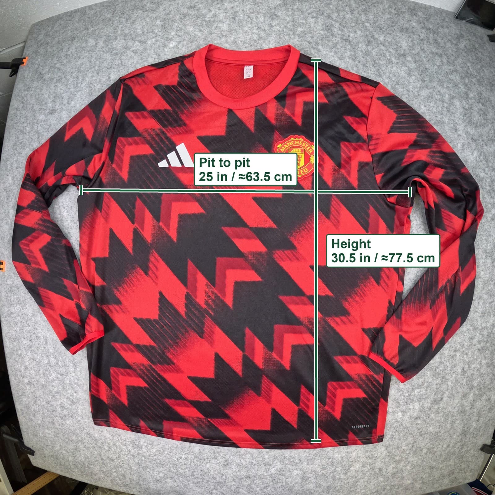 Manchester United Football Training Jumper XL Red adidas 2025 2026 Warm top photo 5