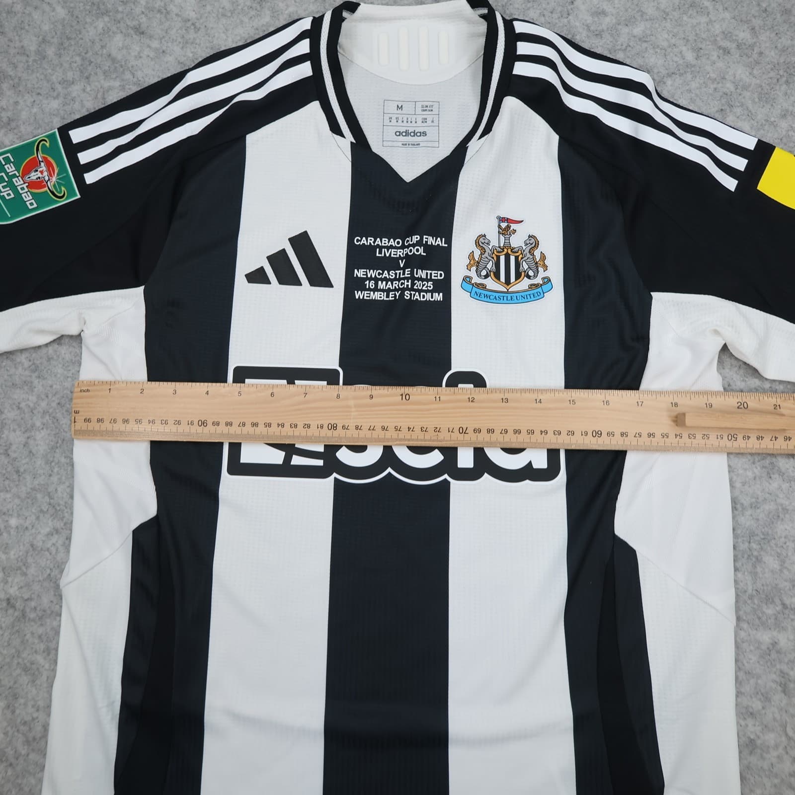 Newcastle United Shirt Medium White Home Kit 2024 2025 Adidas Jersey Guimarães photo 17