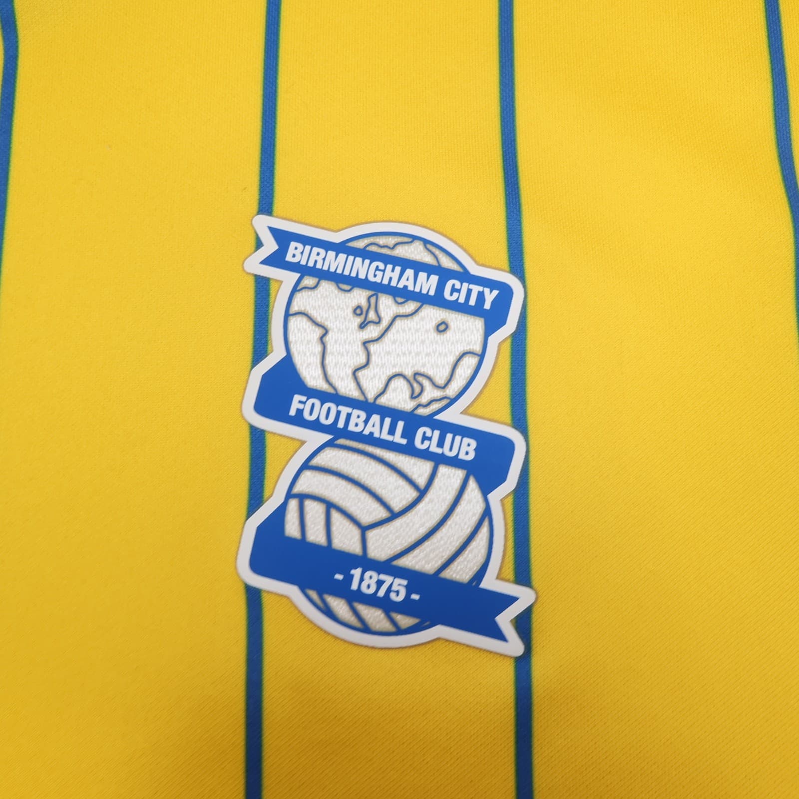 Birmingham City Shirt Extra Large Away shirt Yellow Nike 2021 2022 Soccer Jersey photo 4