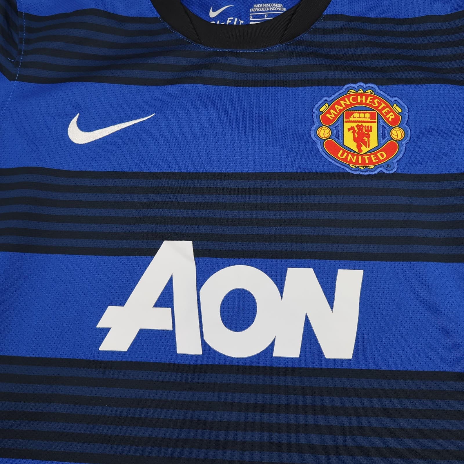 Manchester United Away Shirt Womens Small Size 10-12 Blue 2011 2012 Nike Jersey photo 3