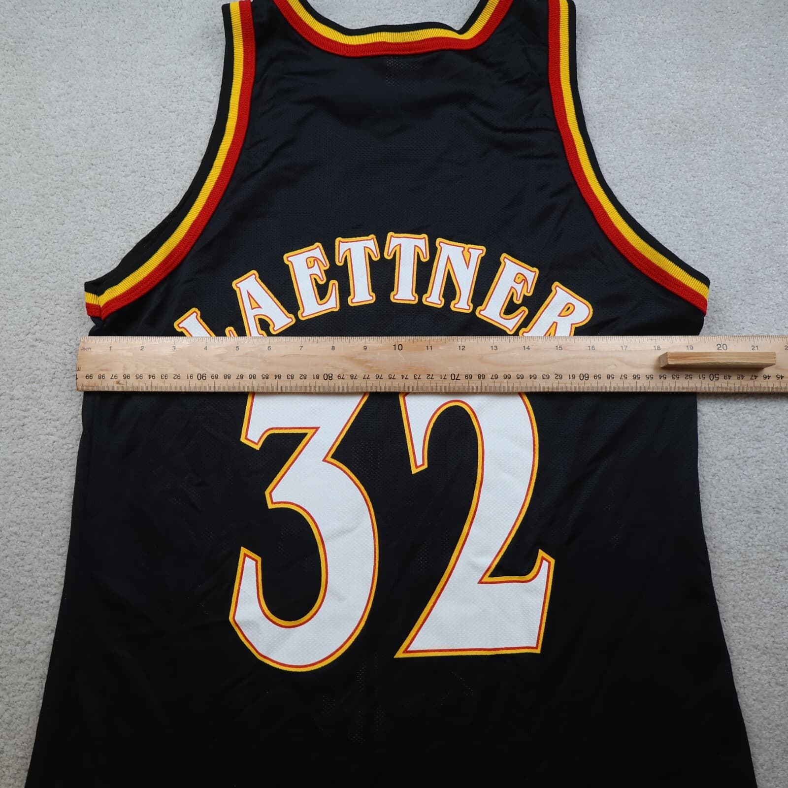 Vintage Atlanta Hawks Jersey Large Champion 90s NBA Christian Laettner 44 photo 9