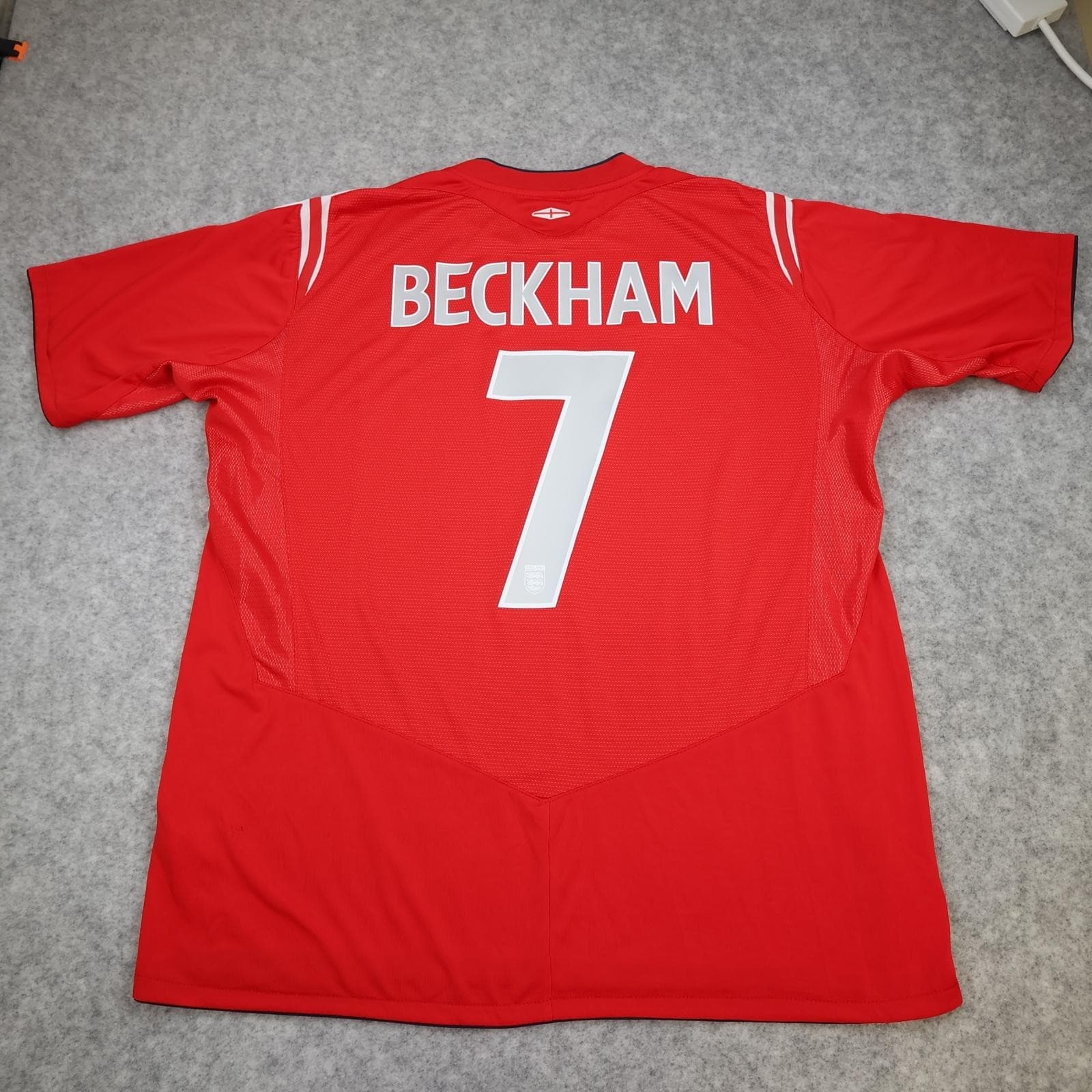 Vintage England Away Shirt Mens XXL Red 2004 2006 Football Umbro Beckham 7 Top