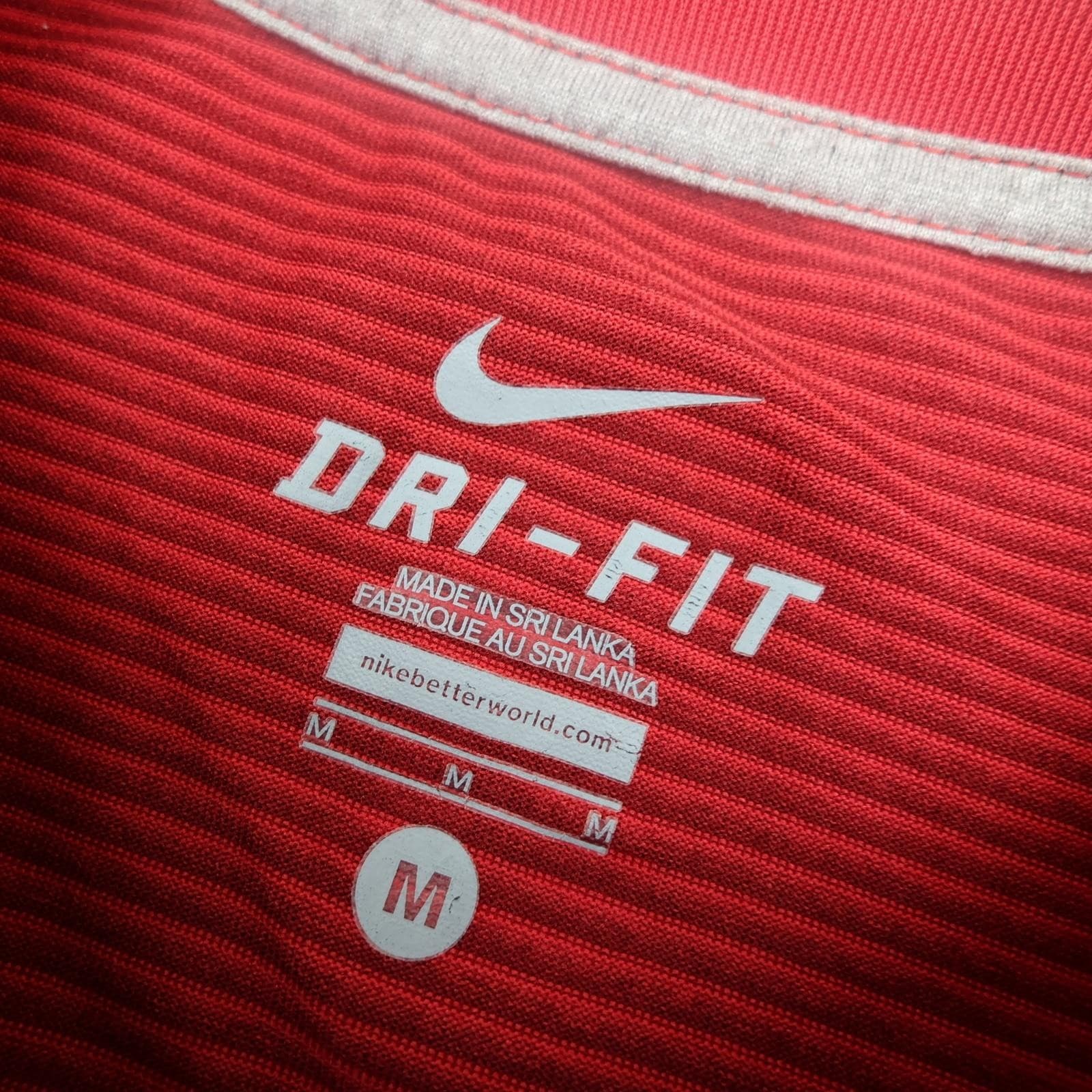 Saracens Rugby Shirt Mens Medium Red Rugby Union Nike Dri Fit Allianz Jersey photo 7