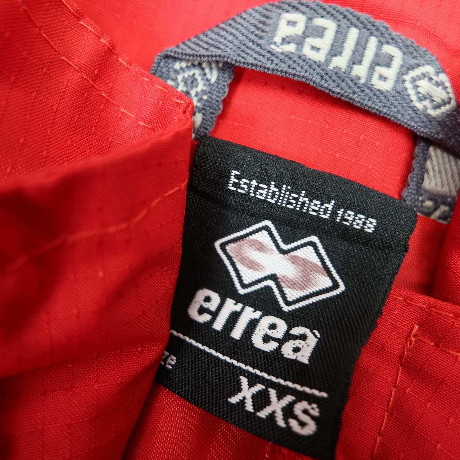 Milton Keynes Tracksuit Jacket XXS Red Track Jacket 2017 2018 Errea 1/4 Zip Top photo 5