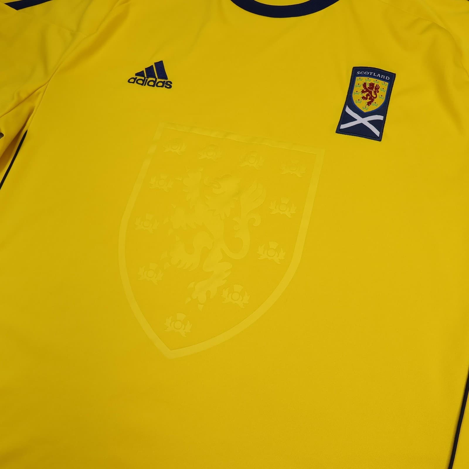 Scotland Away Shirt Mens Extra Large Yellow 2010 2011 Football Soccer Jersey photo 3