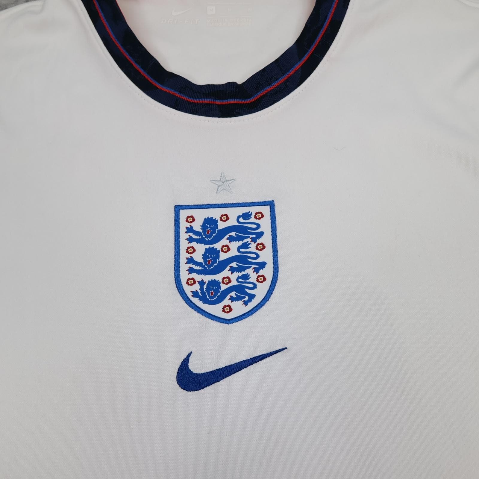 England Home Shirt Mens Medium White 2020 2021 Nike Dri Fit Mount 19 Jersey photo 4