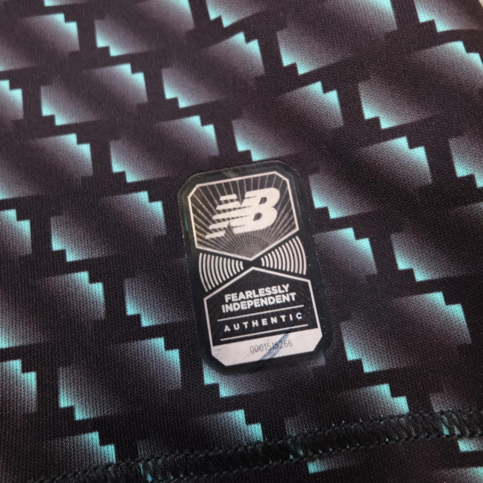 Liverpool Shirt Mens XL Black 3rd Kit 2019 2020 New Balance Soccer Jersey photo 8