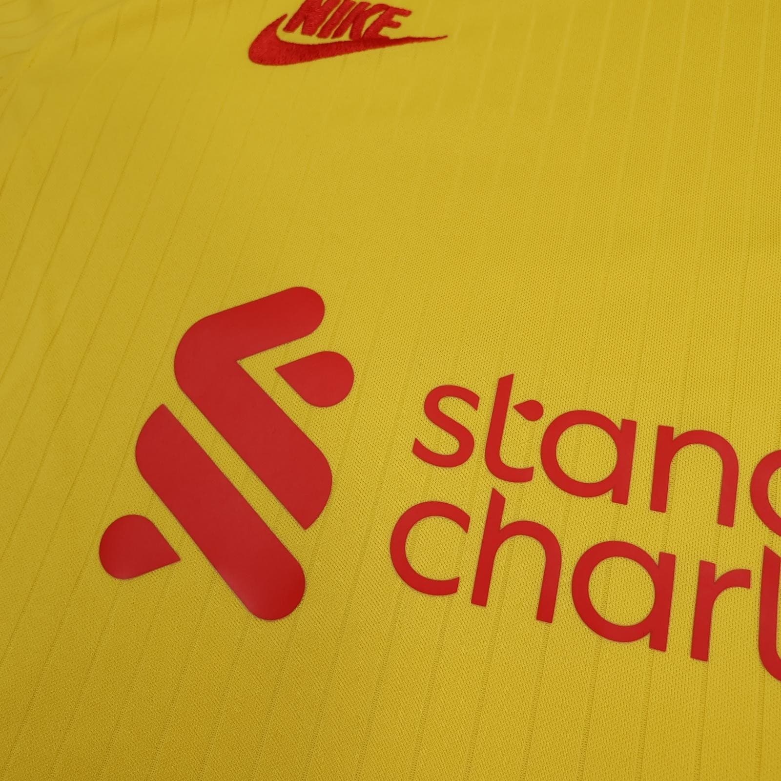 Liverpool Shirt Mens Medium Yellow Third 2021 2022 Football Nike Soccer Jersey photo 4