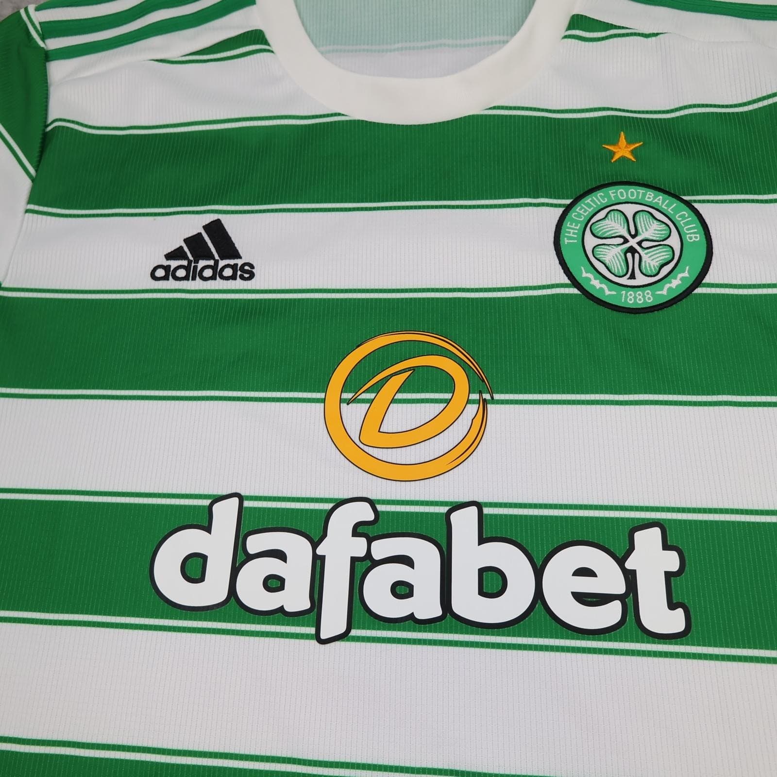 Celtic Shirt Mens Large Green White Home 2021 2022 SPFL Football Adidas Dafabet photo 3