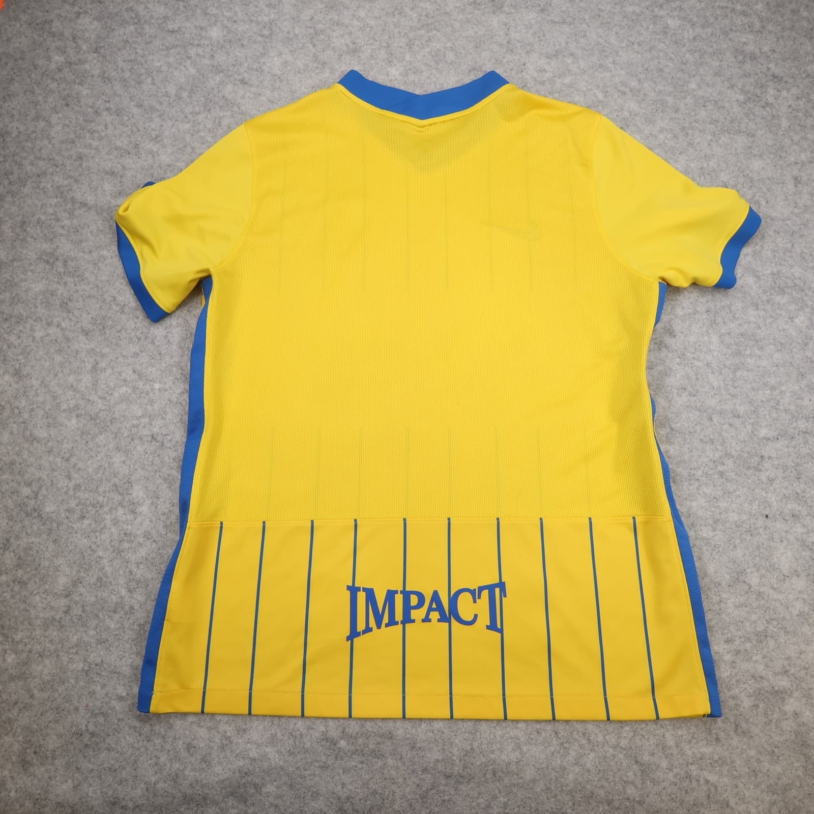 Birmingham City Shirt Extra Large Away shirt Yellow Nike 2021 2022 Soccer Jersey photo 2
