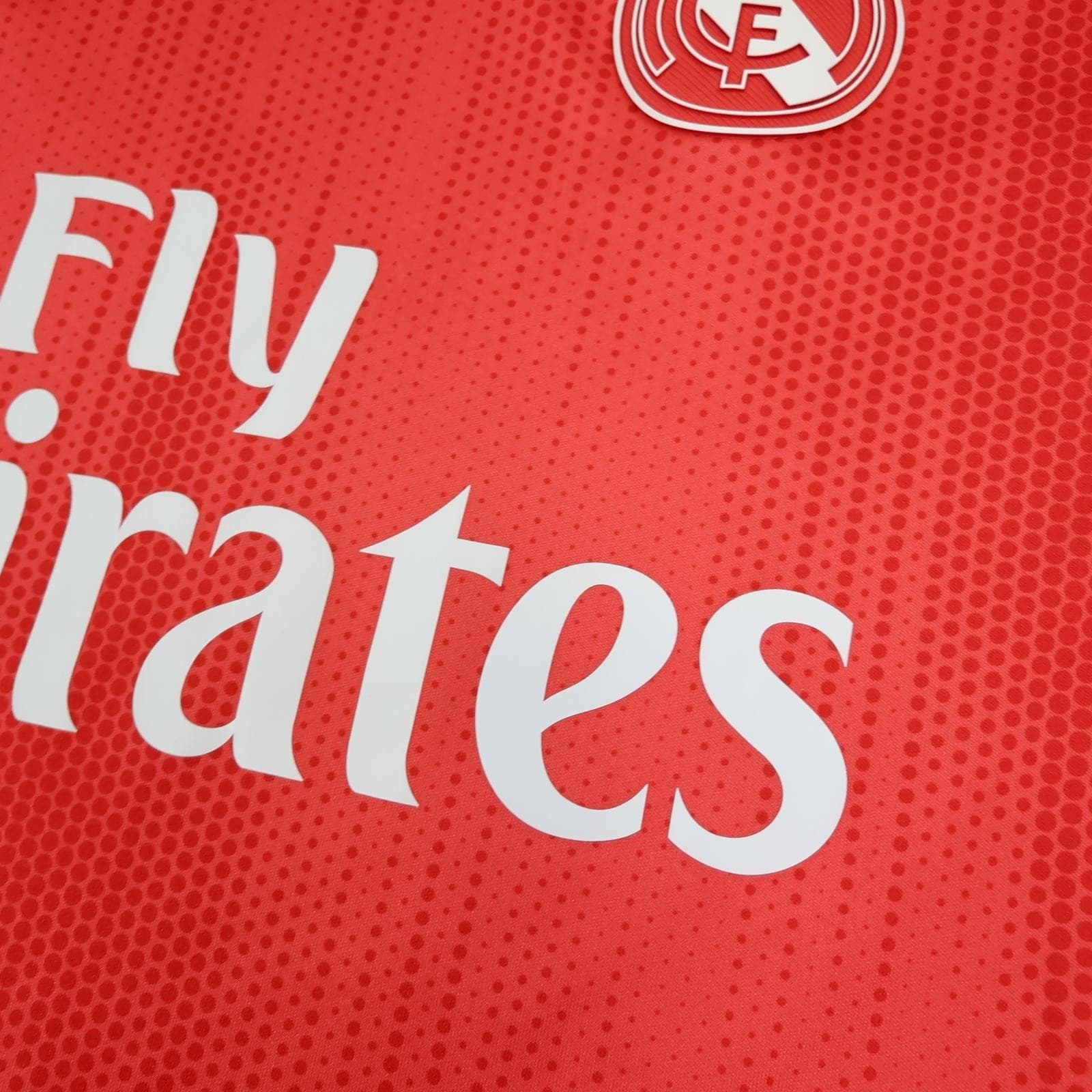Real Madrid Shirt Mens Medium Red 3rd Kit 2018 2019 Football Adidas Fly Emirates photo 5