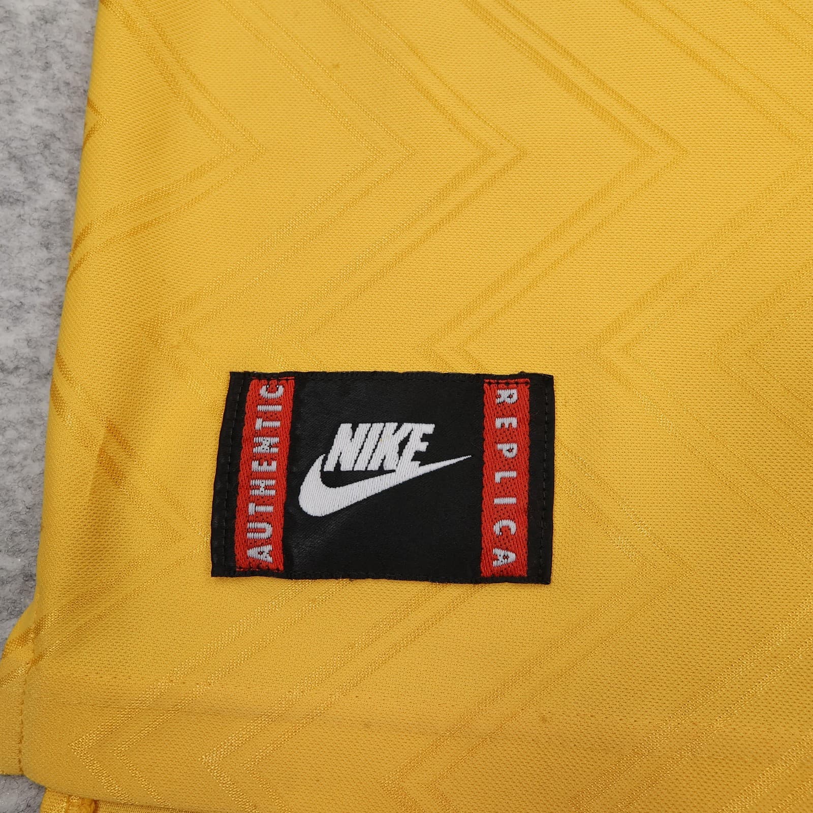 Vintage Arsenal Shirt XL Boys Yellow Away 1996 1997 Football Nike JVC Jersey photo 3