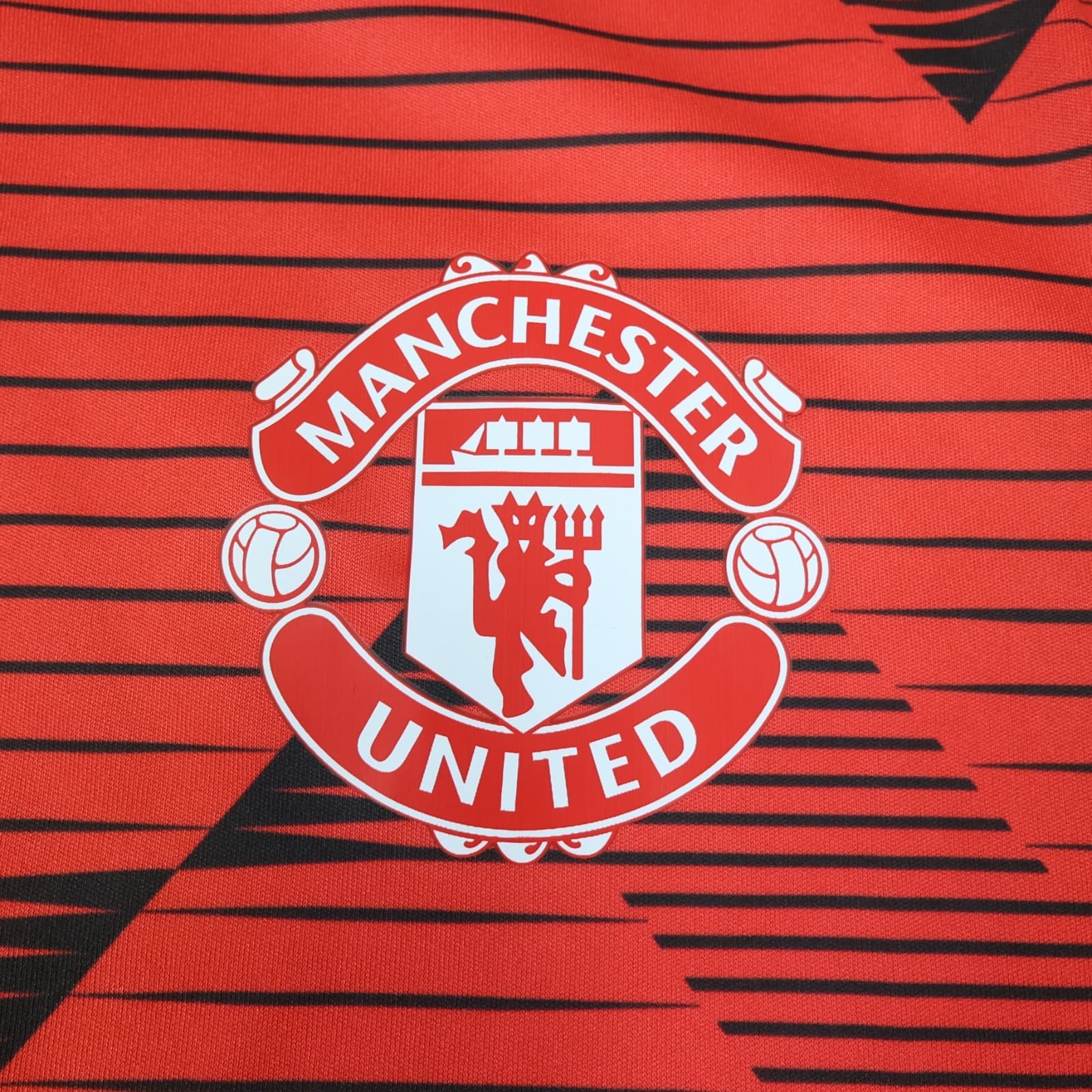 Manchester United Shirt Medium Red Training Kit 2019 2020 Adidas Soccer Jersey photo 6