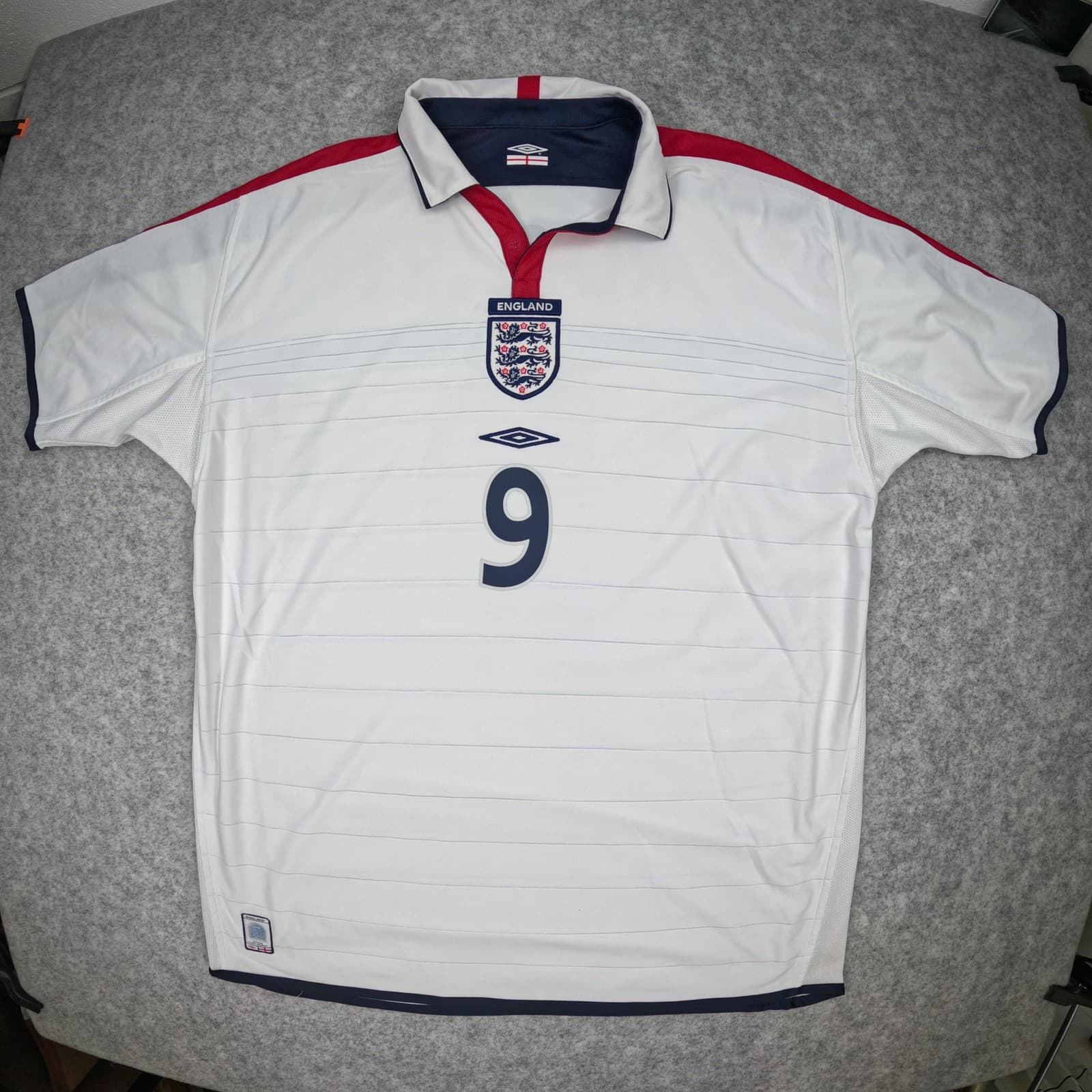 England Football Shirt XL White Home 2003 2005 Umbro ROONEY 9 Soccer Jersey photo 2