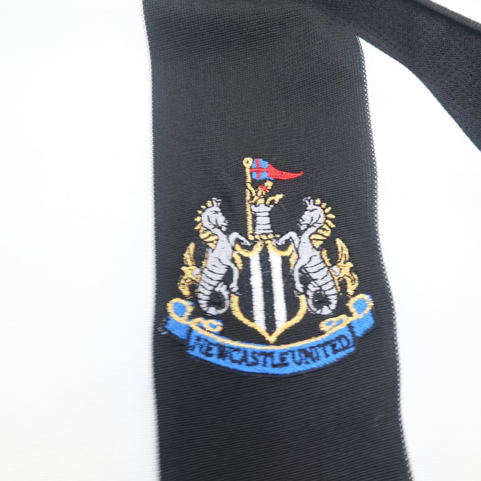 Newcastle United Shirt Medium Black Home Kit 2005 2007 Adidas Soccer Jersey photo 5