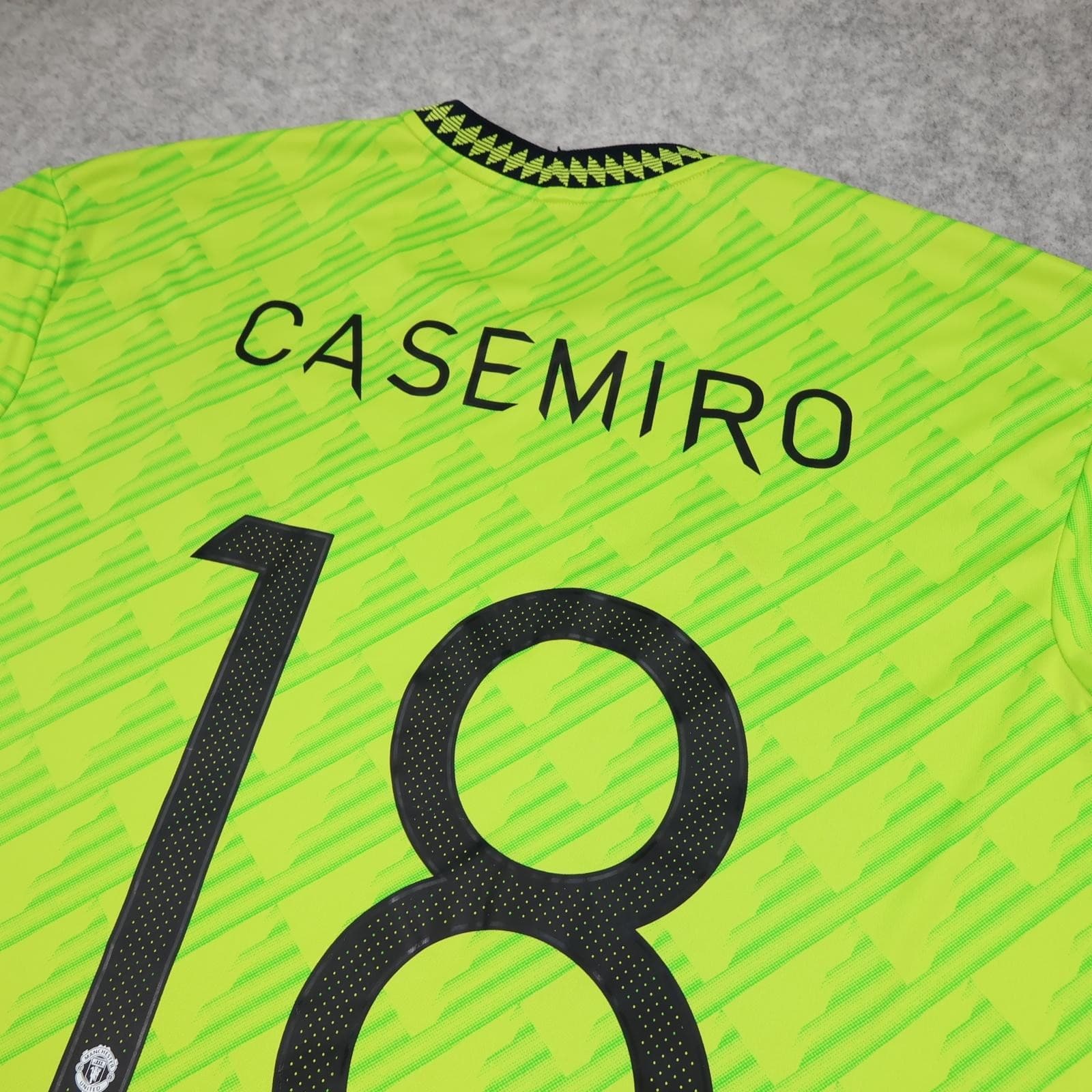 Manchester United Shirt Mens 2XL Green 3rd Kit 2022 2023 Adidas Casemiro 18 photo 8