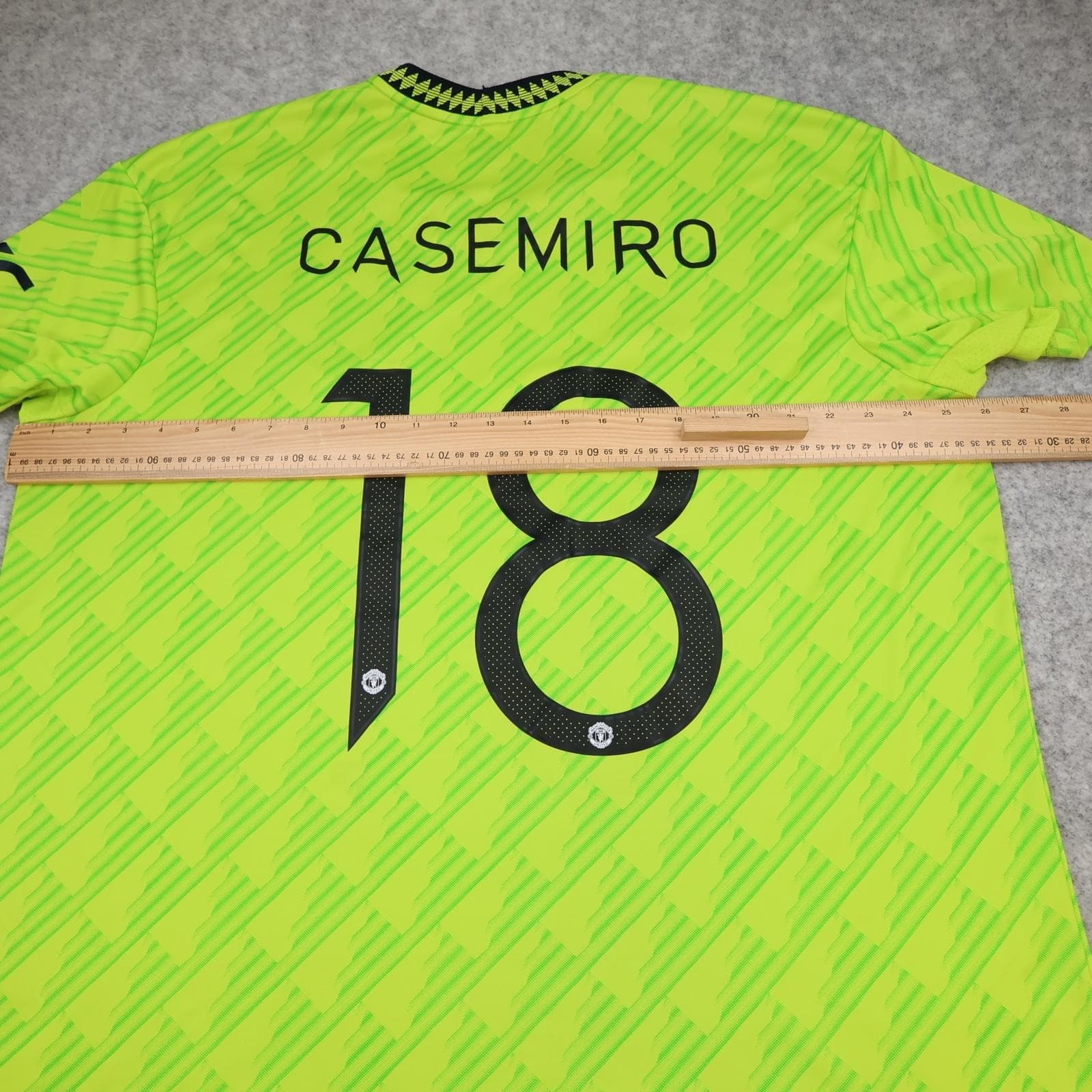 Manchester United Shirt Mens 2XL Green 3rd Kit 2022 2023 Adidas Casemiro 18 photo 10