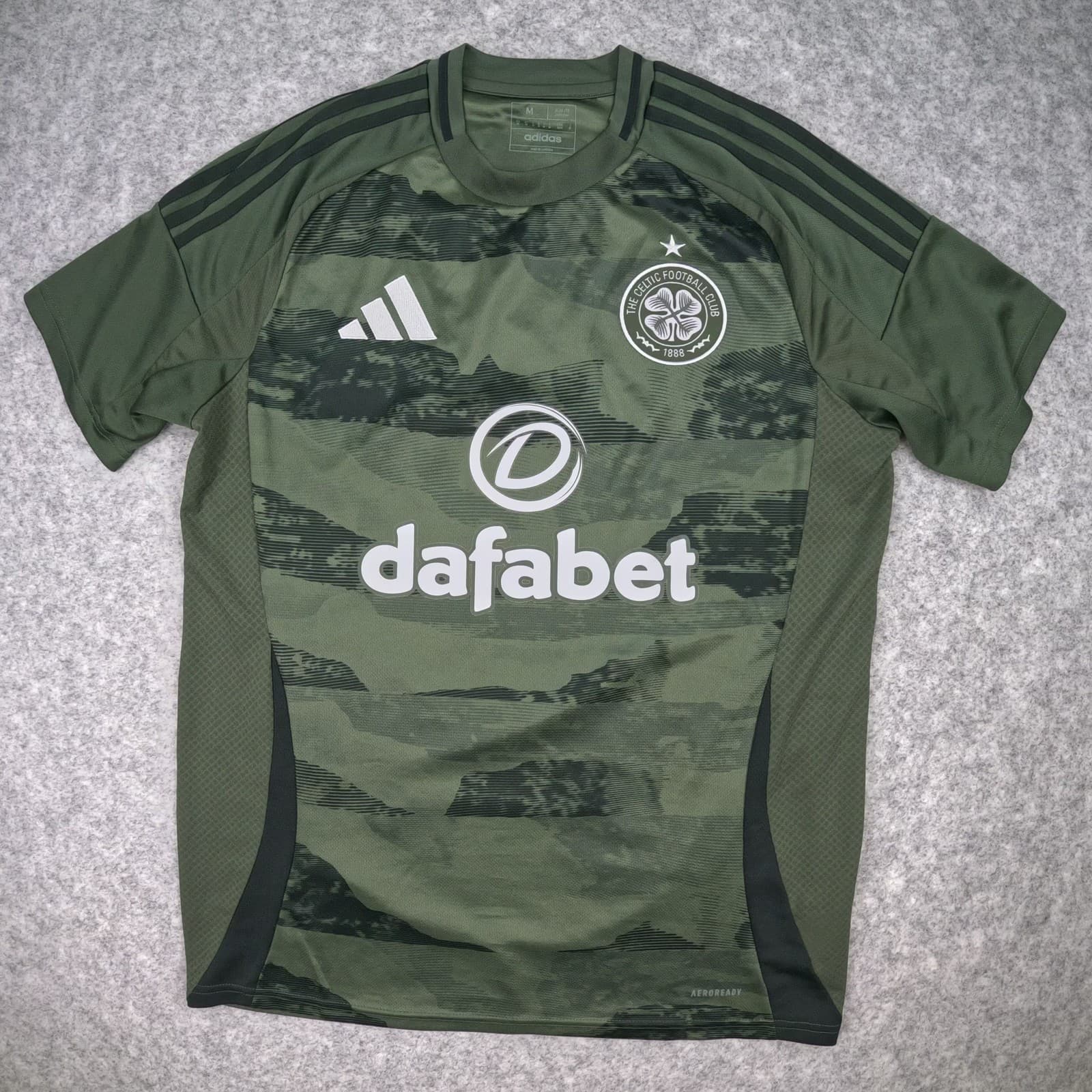 Celtic Football Shirt Medium Third 2024 2025 Adidas Kyogo 8 FC 2024 2025 Jersey photo 2