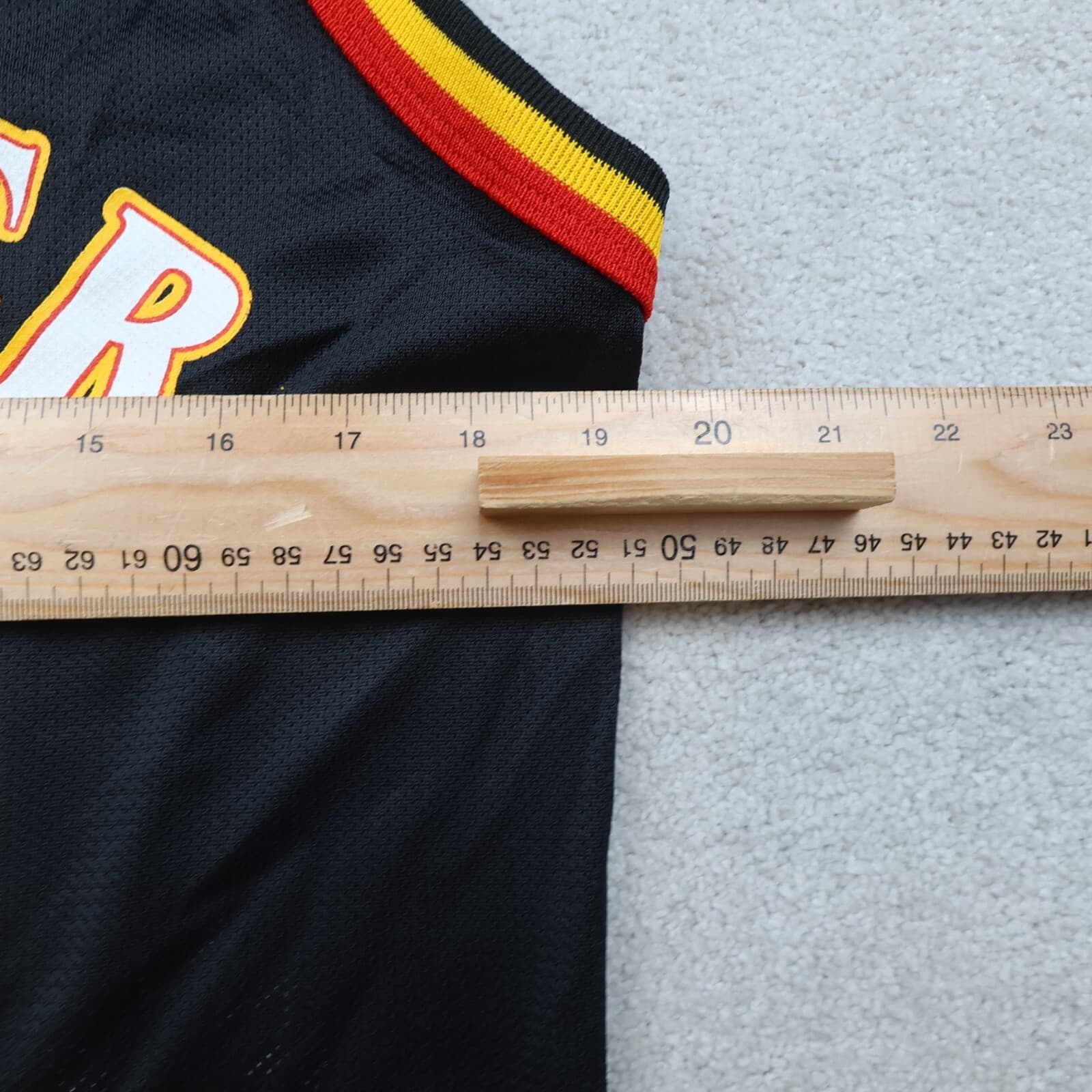 Vintage Atlanta Hawks Jersey Large Champion 90s NBA Christian Laettner 44 photo 10