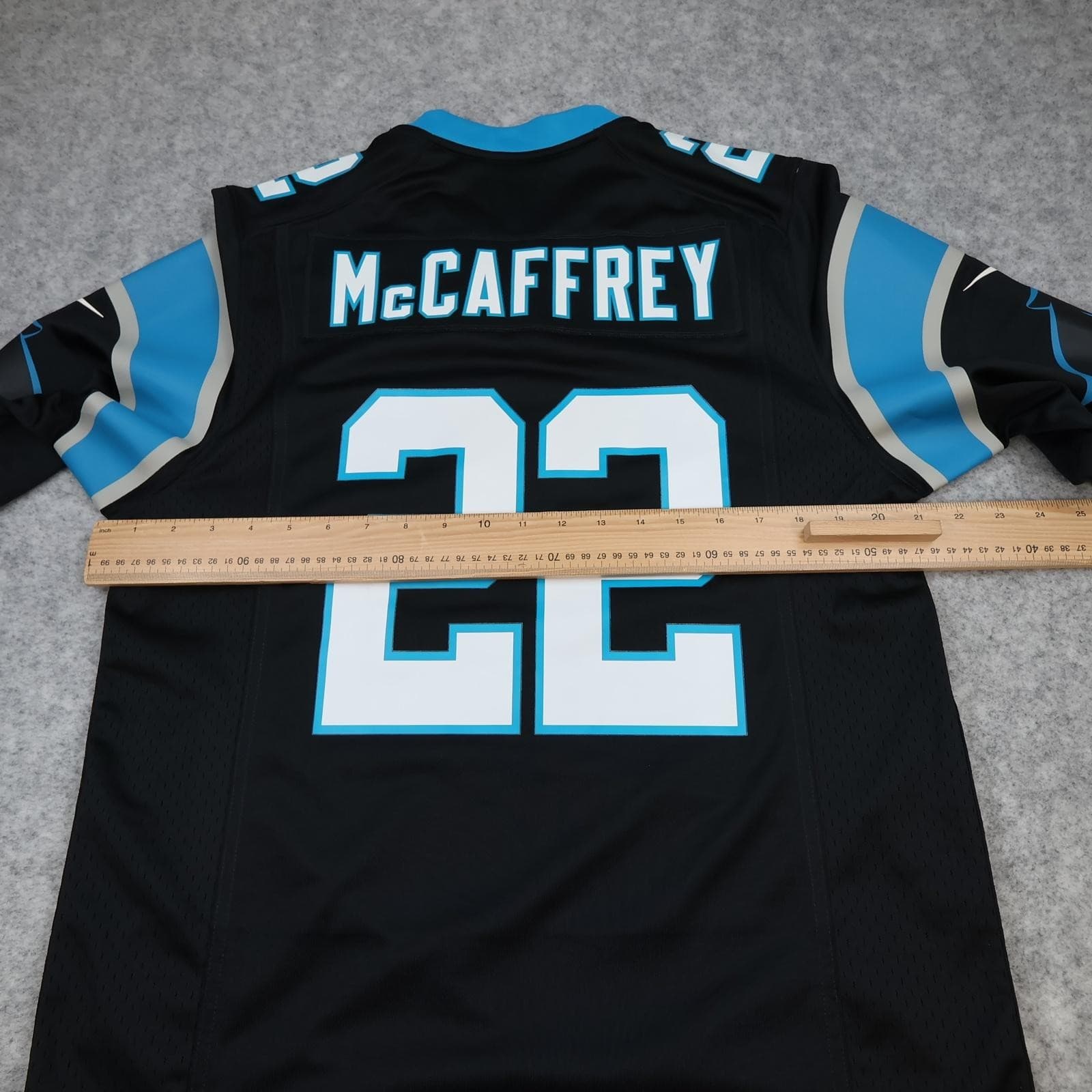 Carolina Panthers Shirt Mens Small Black NFL 2017 2018 Nike McCaffrey 22 Jersey photo 10
