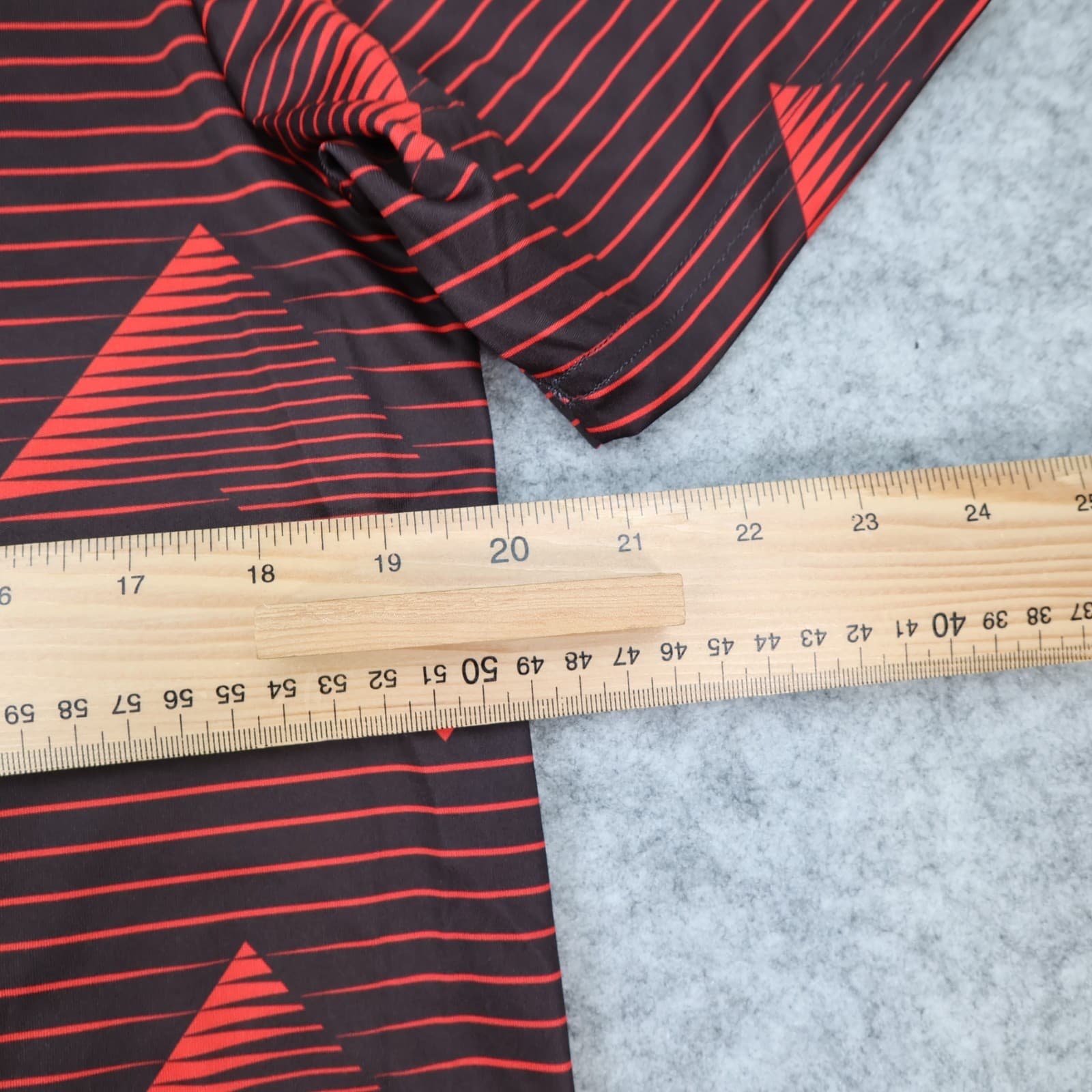 Manchester United Shirt Medium Red Training Kit 2019 2020 Adidas Soccer Jersey photo 10