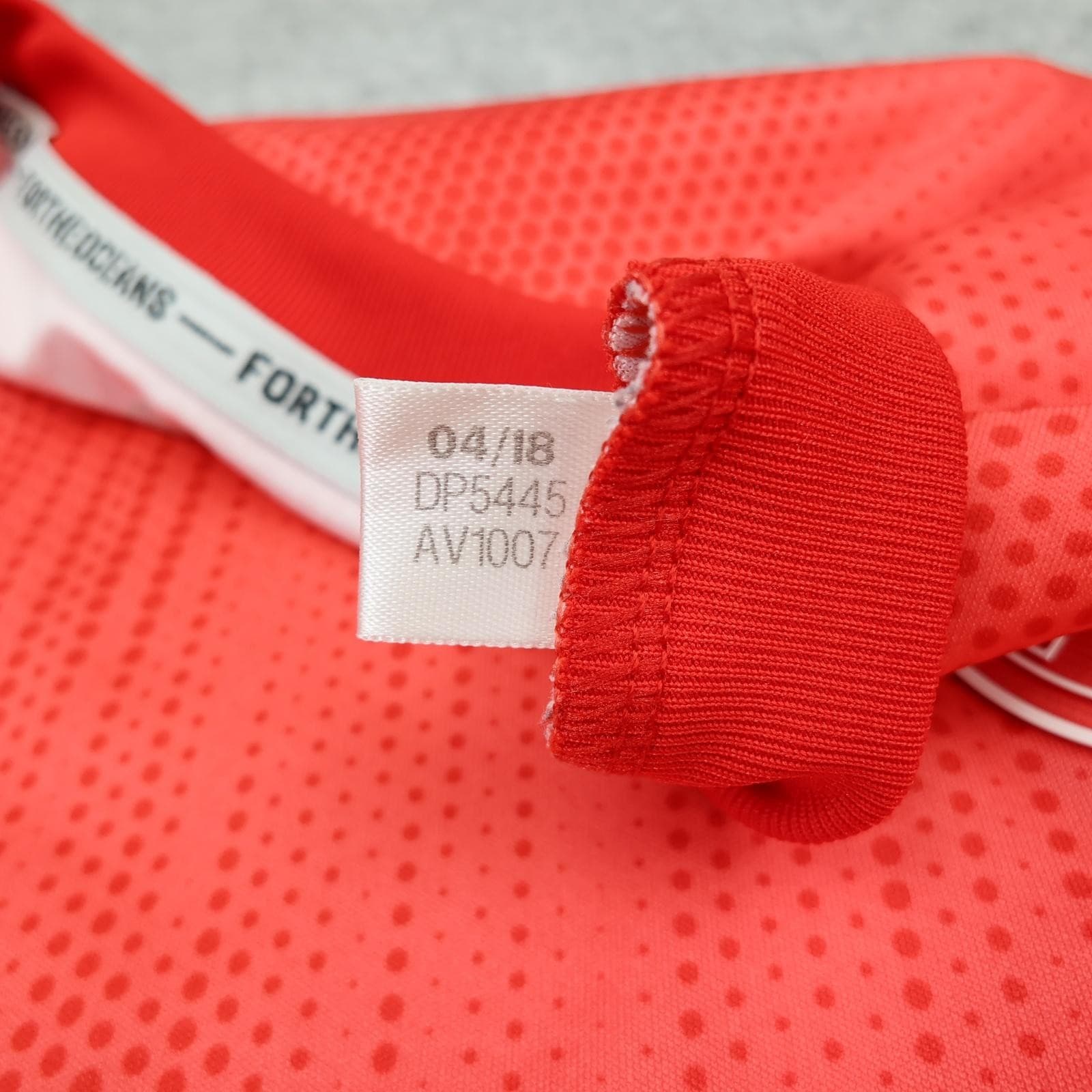 Real Madrid Shirt Mens Medium Red 3rd Kit 2018 2019 Football Adidas Fly Emirates photo 8