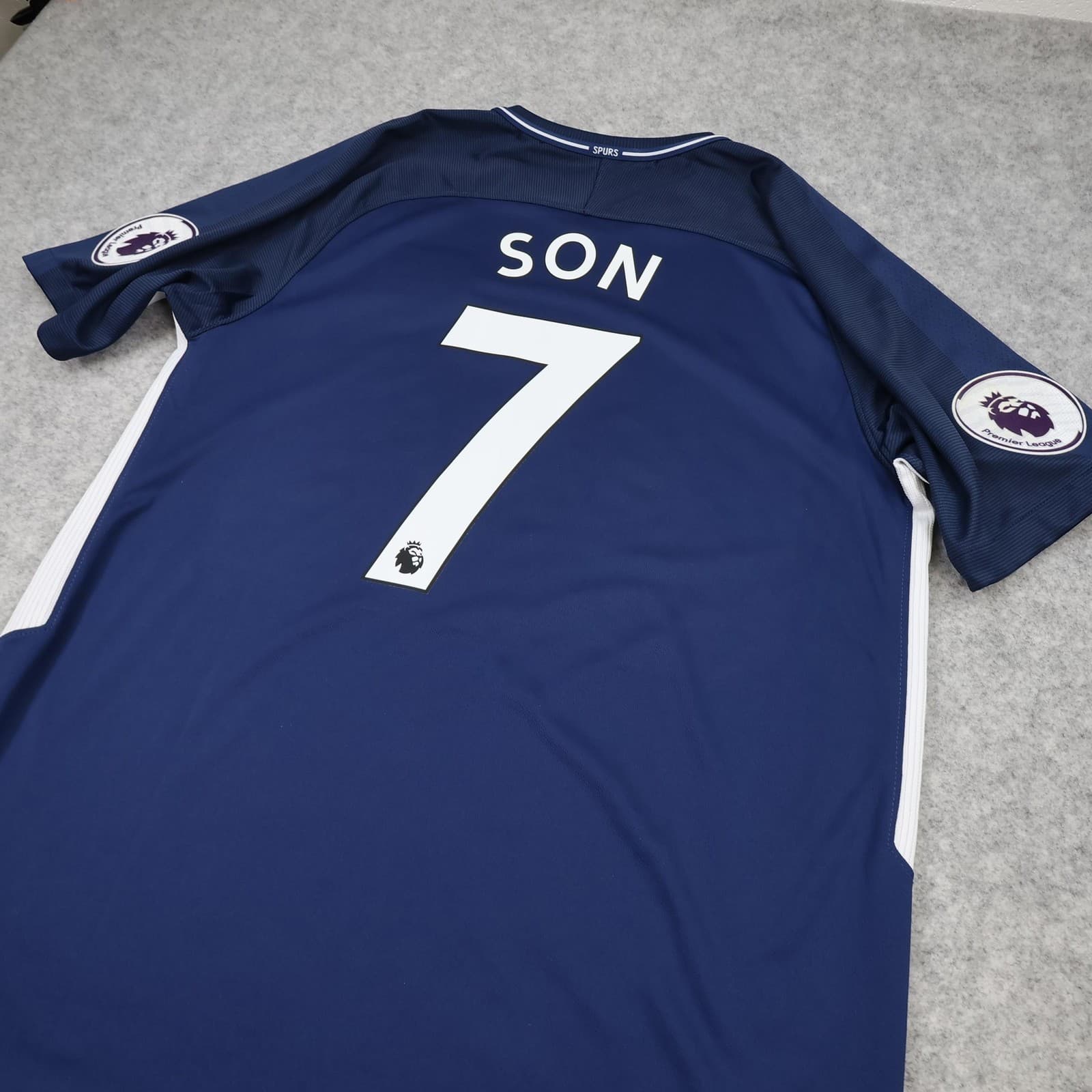 Tottenham Hotspur Shirt Mens Large Away 2017 2018 Football Jersey Nike AIA Son 7 photo 9