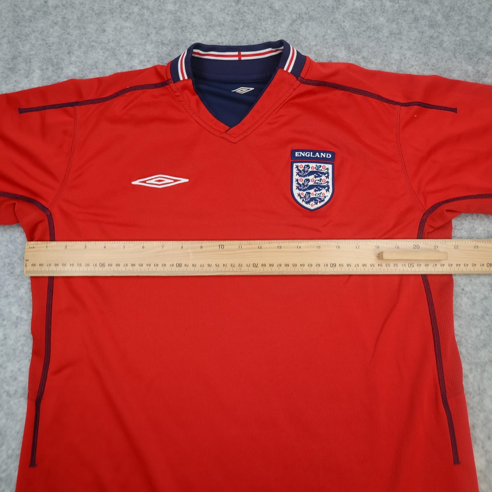 Vintage England Away Shirt Mens Medium Red 2004 Football Umbro Jersey Top photo 8