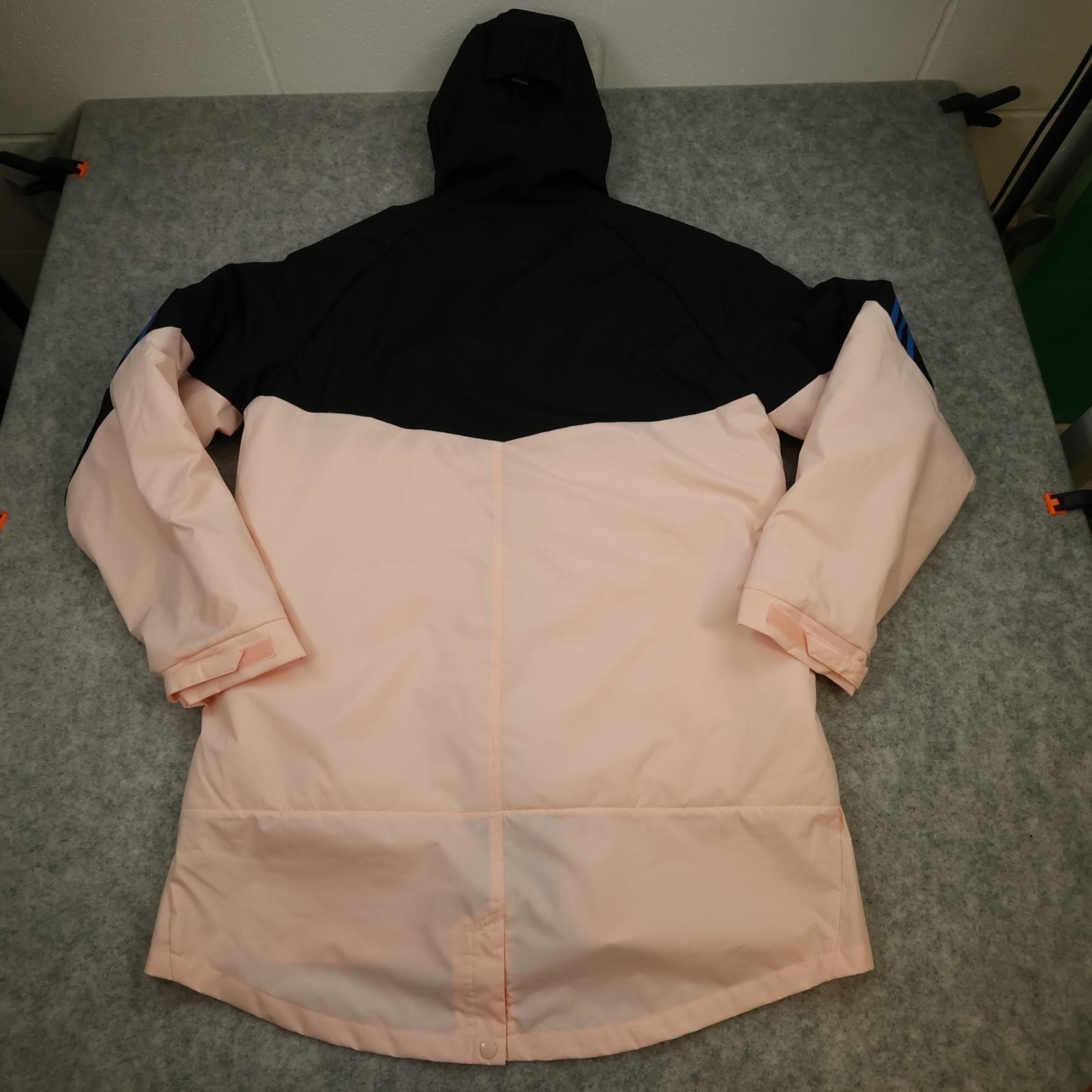 Manchester United Jacket Mens Large Pink Black Adidas Tezos Hooded 2022 2023 photo 3